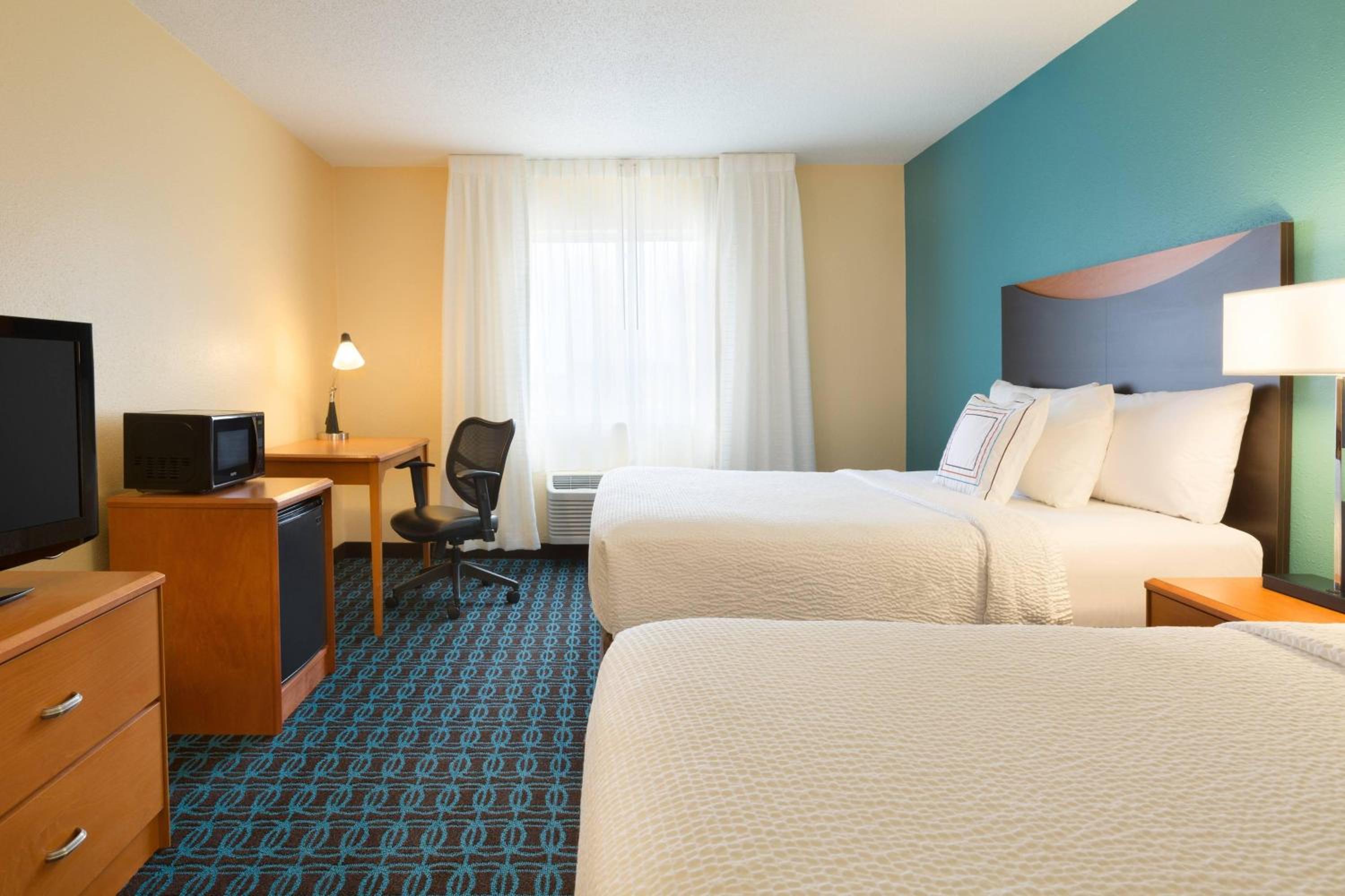 Bismarck Vacations - Fairfield Inn  Suites Bismarck South - Property Image 12
