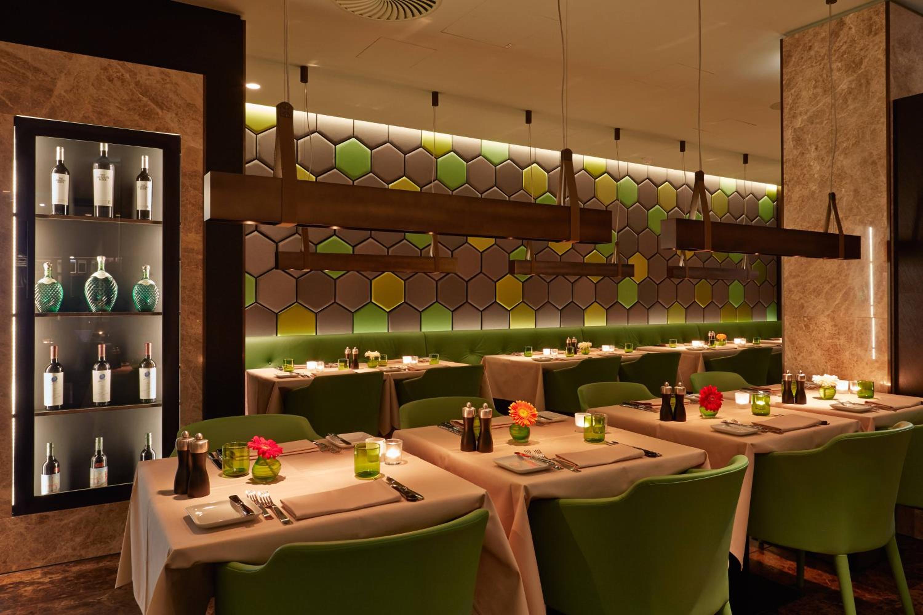 Dresden Vacations - Gewandhaus Dresden, Autograph Collection - Property Image 21