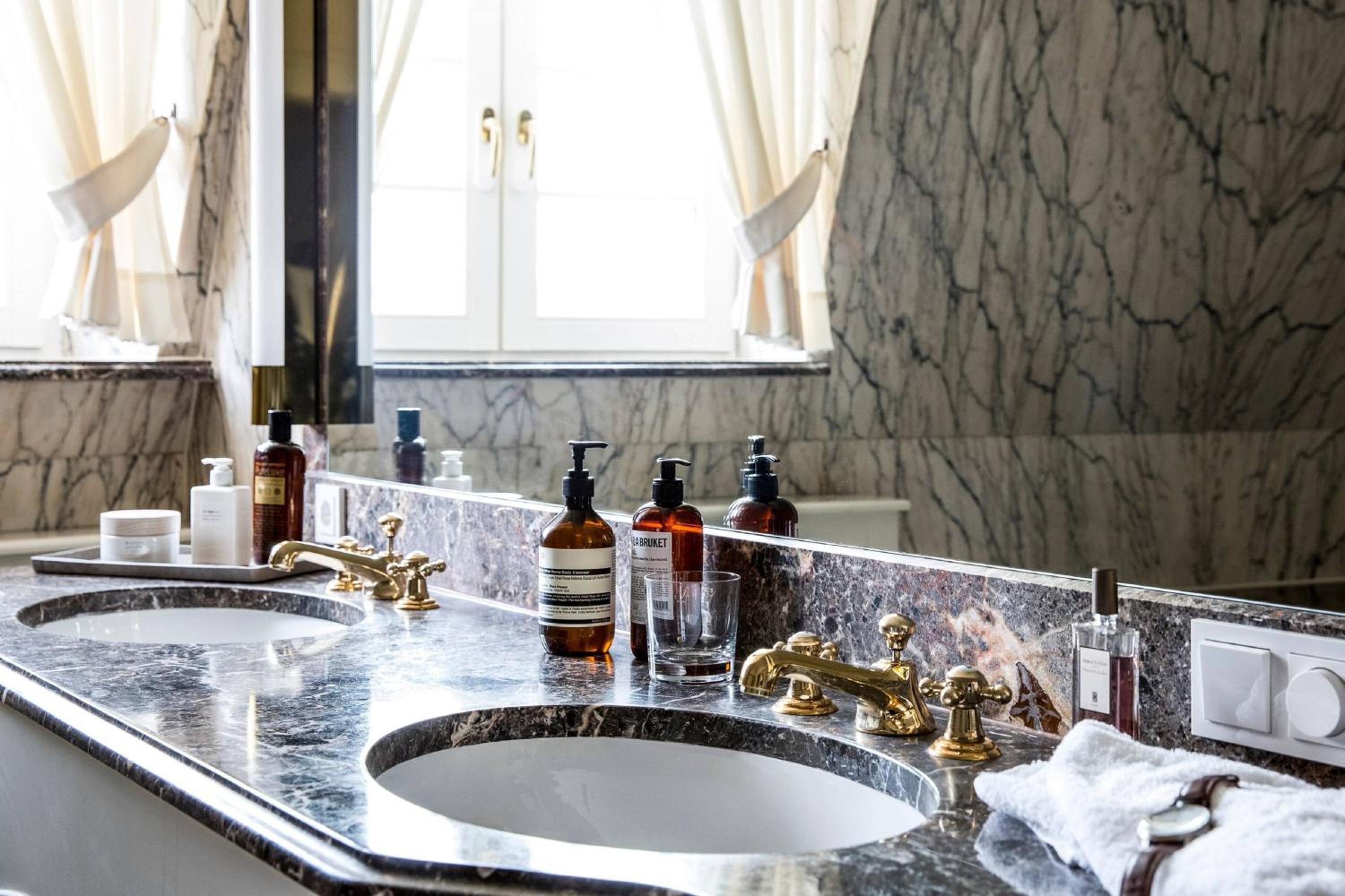 Dresden Vacations - Gewandhaus Dresden, Autograph Collection - Property Image 6