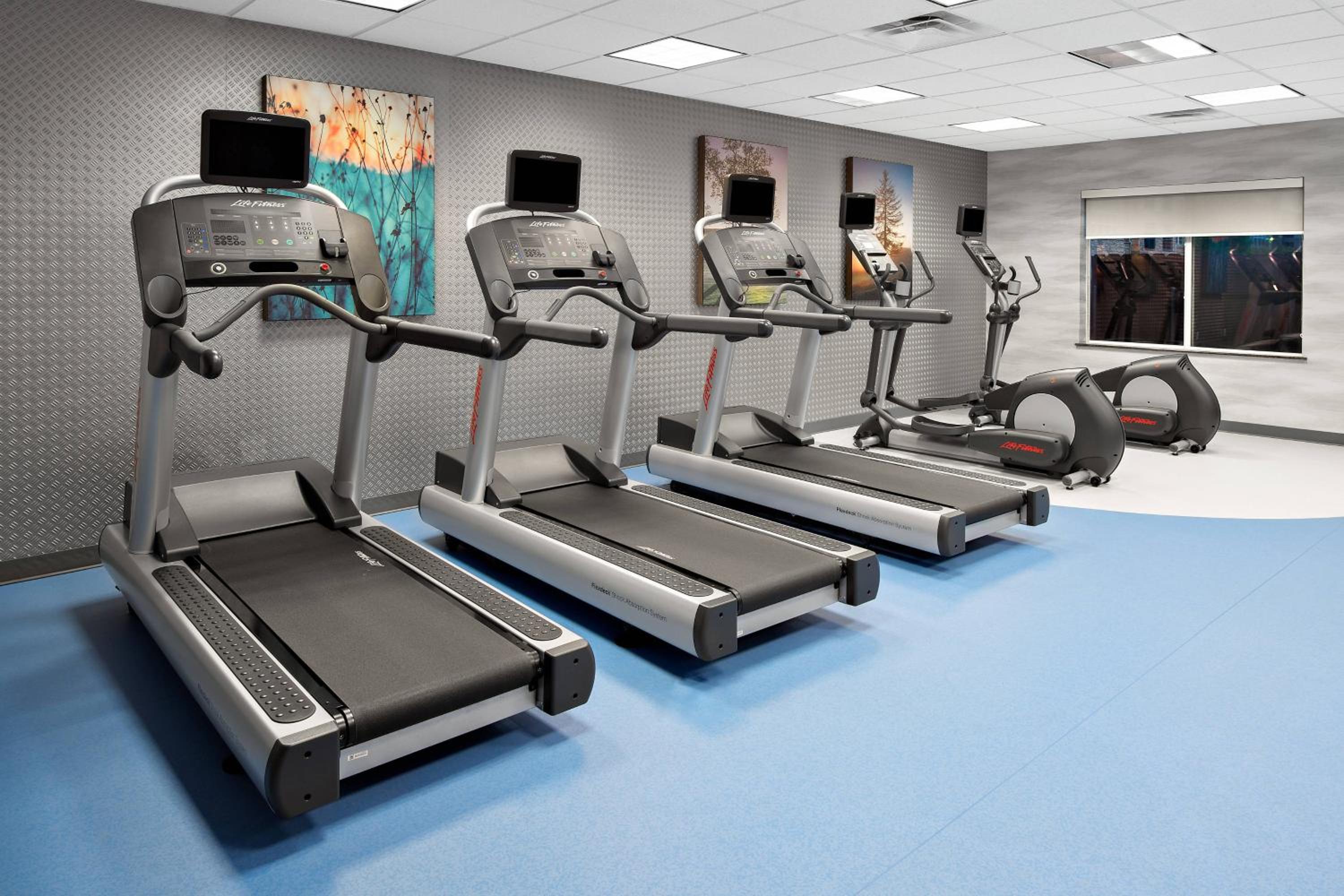Hobbs Vacations - Fairfield Inn  Suites by Marriott Hobbs - Property Image 4