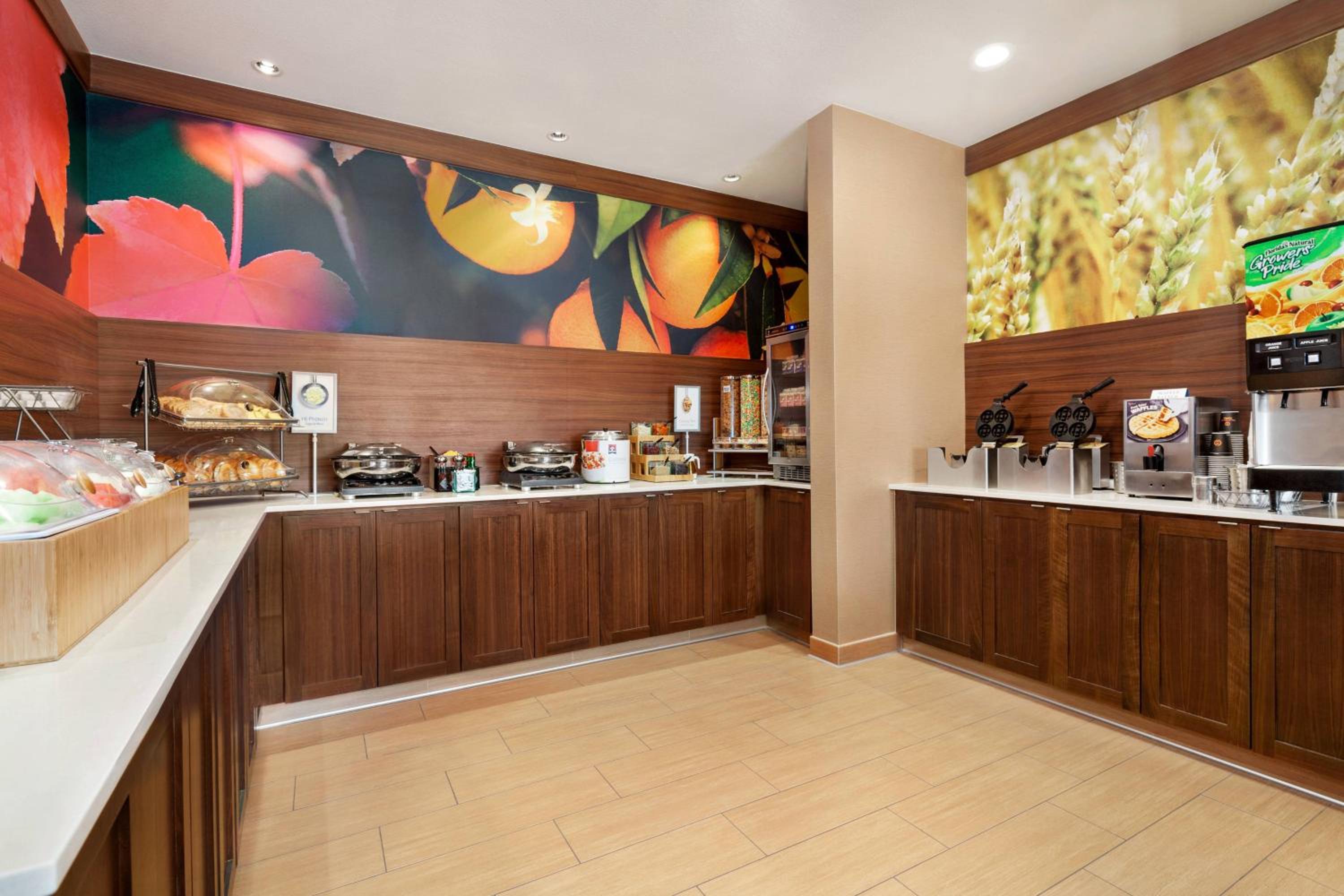 Fairfield Inn Roseville - Property Image 6