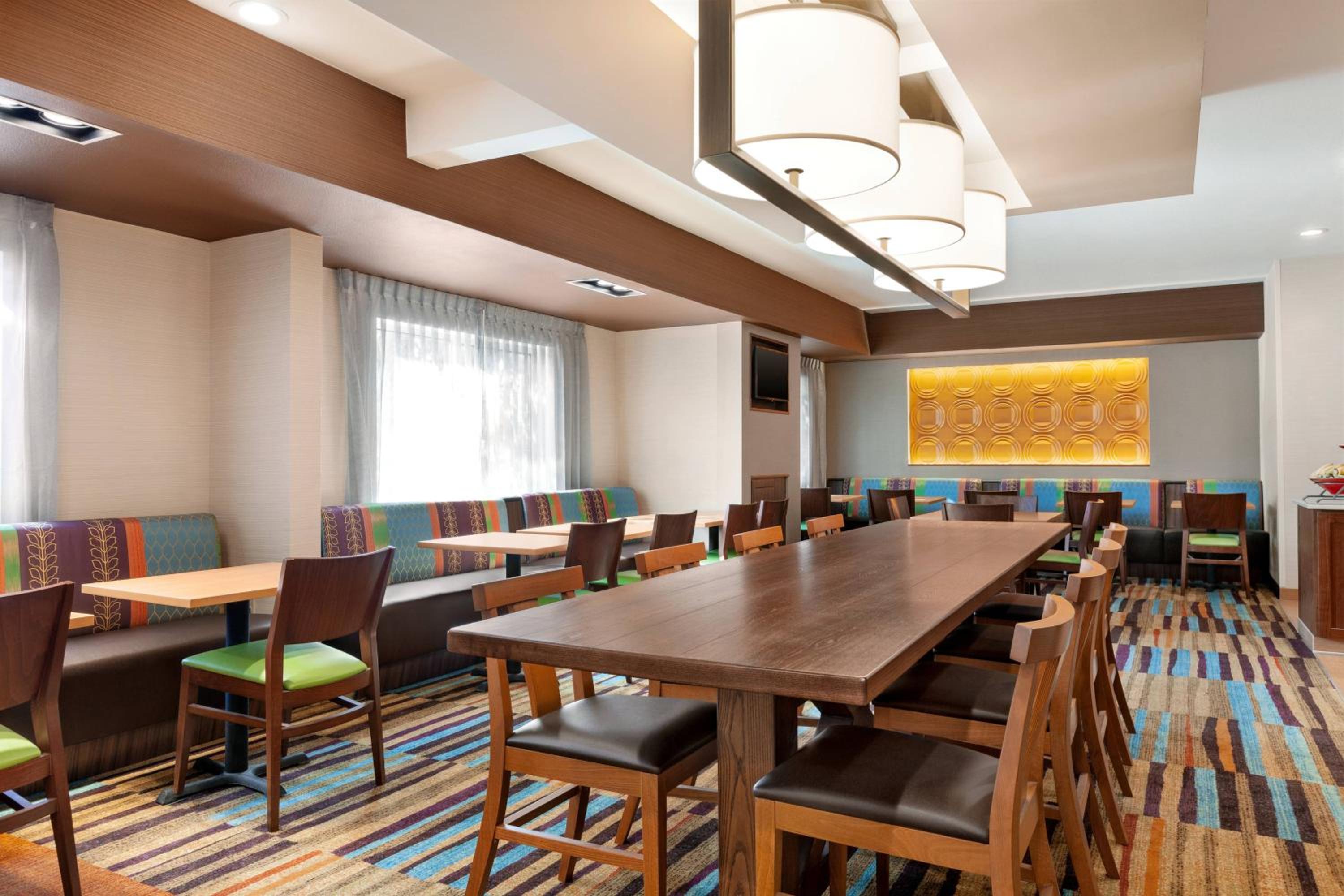 Fairfield Inn Roseville - Property Image 5