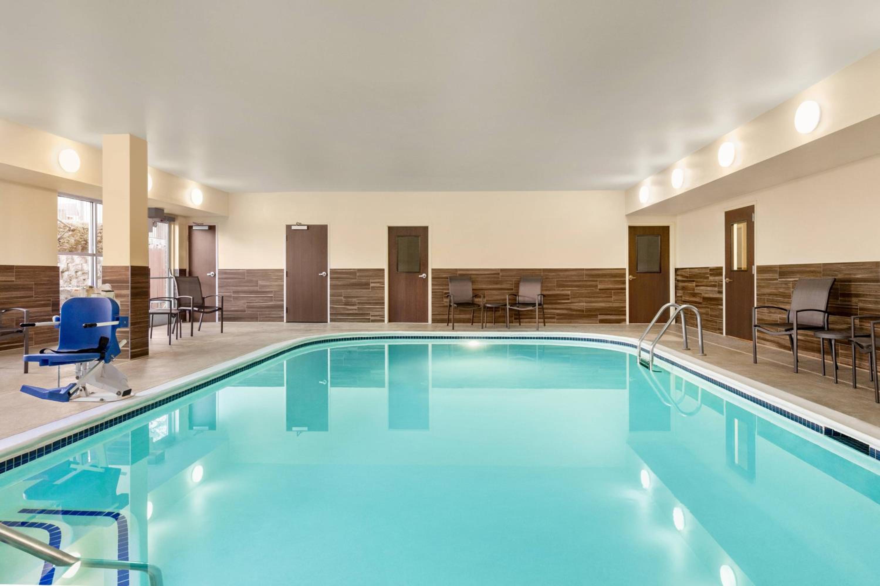 Fairfield Inn Roseville - Property Image 3
