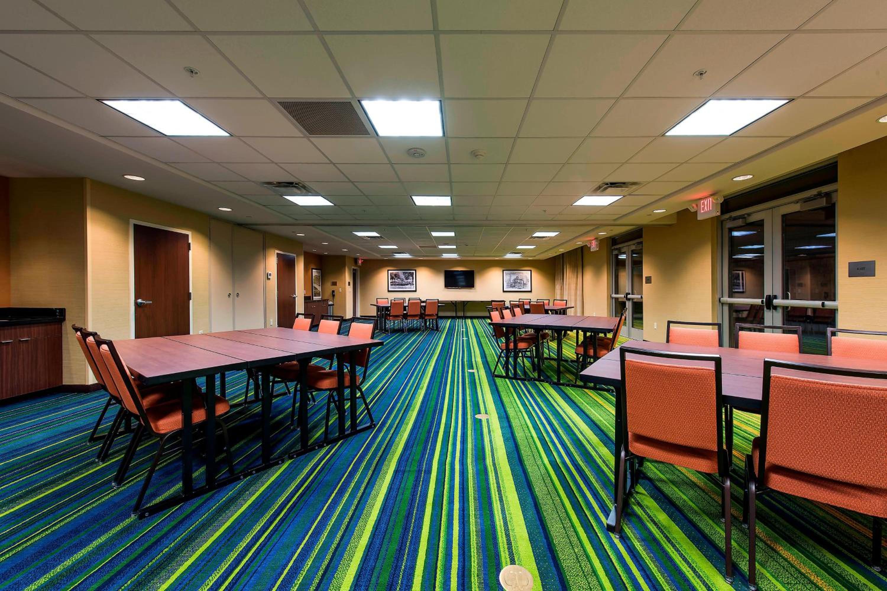 Fairfield Inn  Suites by Marriott Leavenworth - Property Image 2