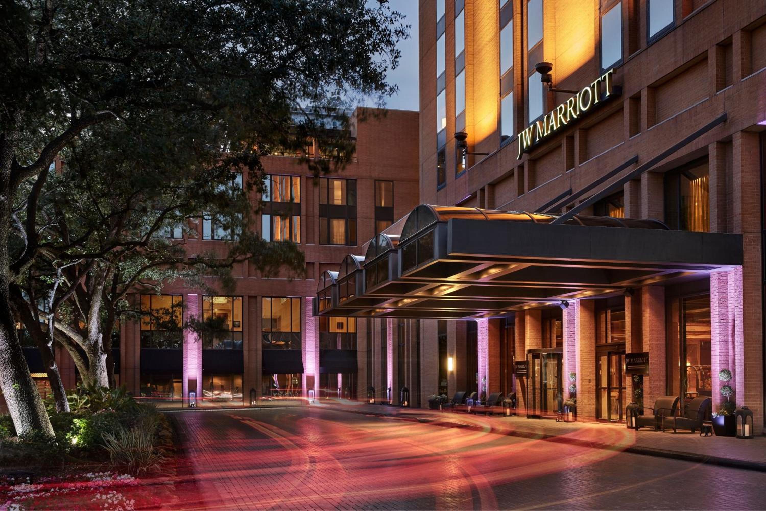 Hotel JW Marriott Houston by the Galleria - Image 1