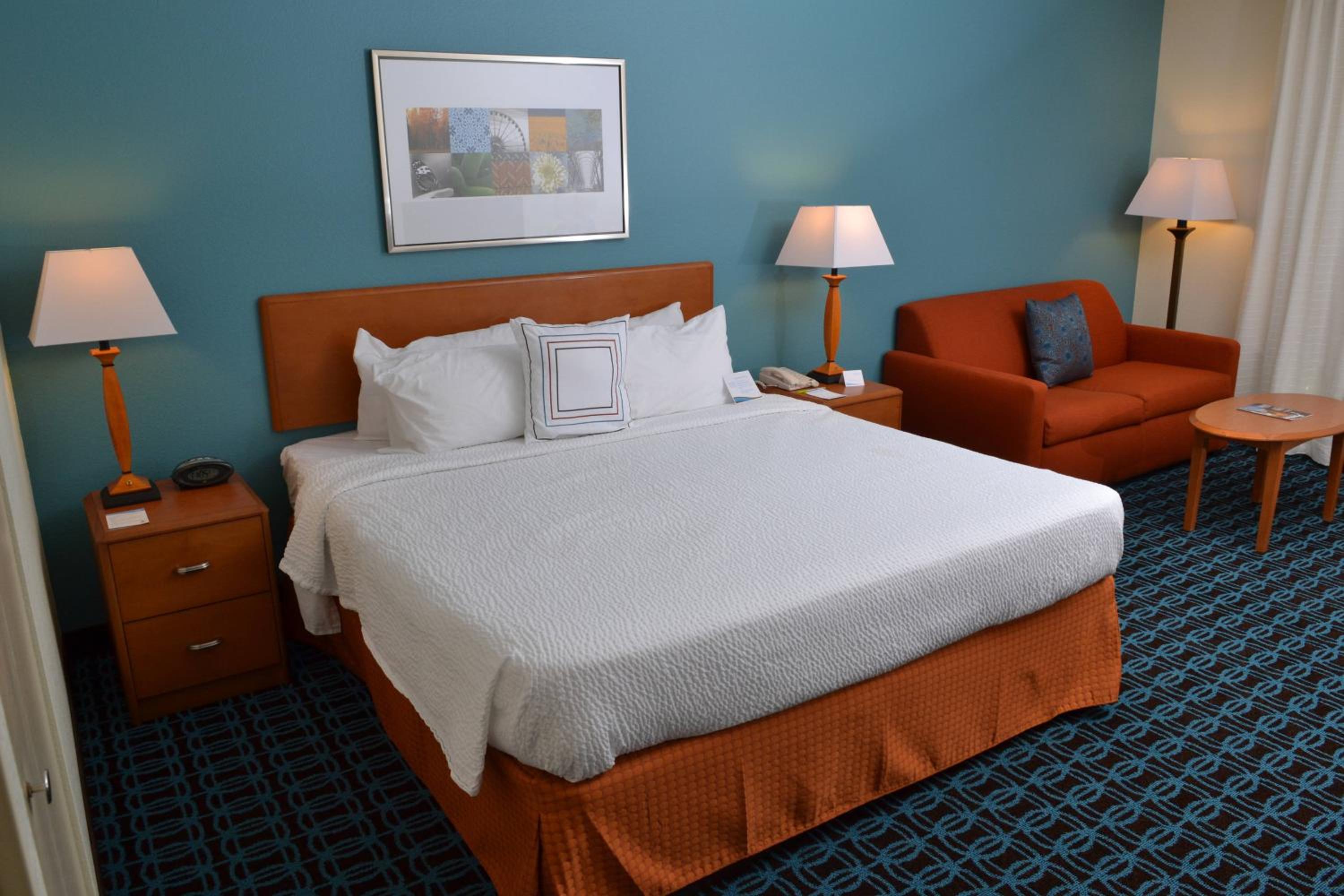 Effingham Vacations - Fairfield Inn  Suites Effingham - Property Image 3