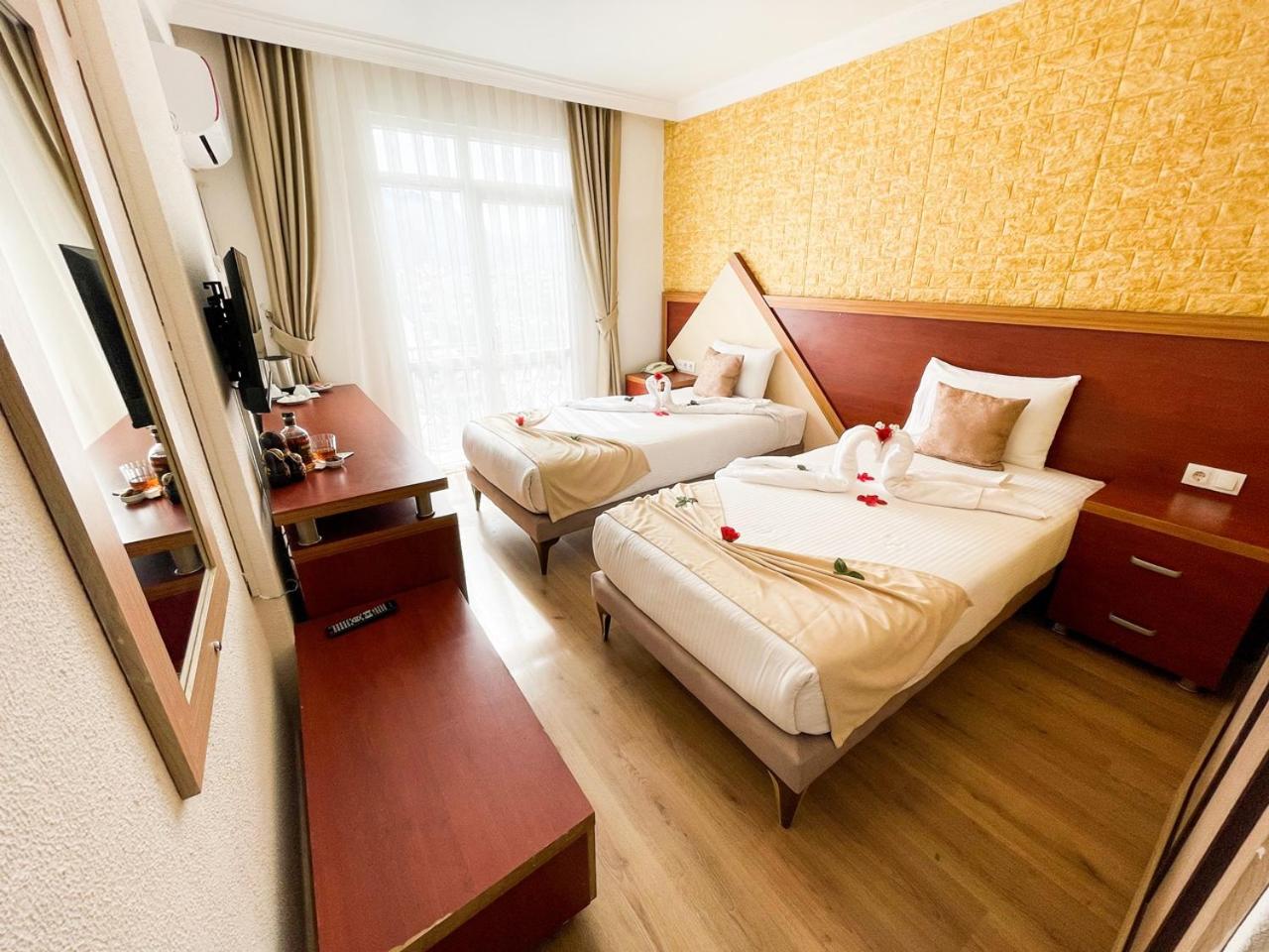 Far Life Hotel - Image 45