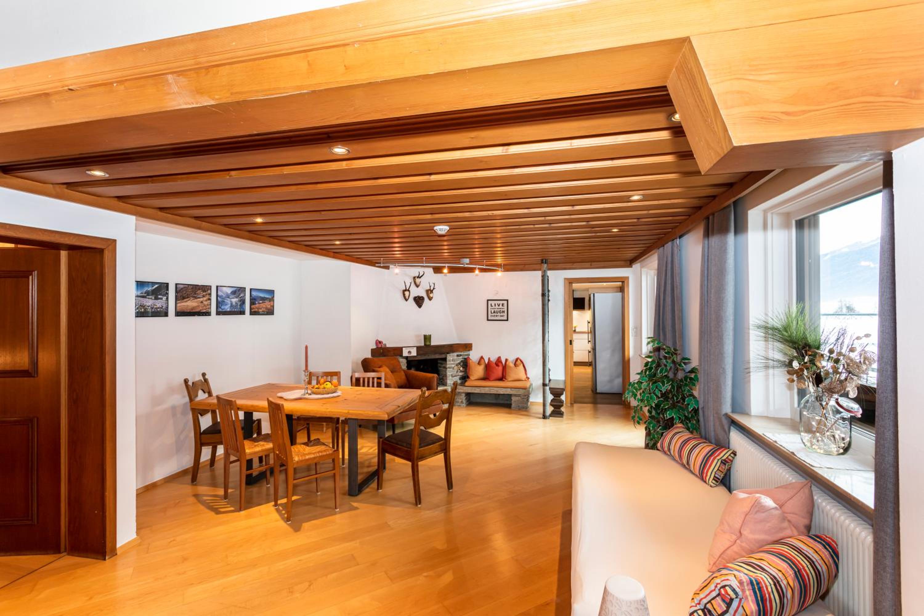 Hölzl Bed & Breakfast