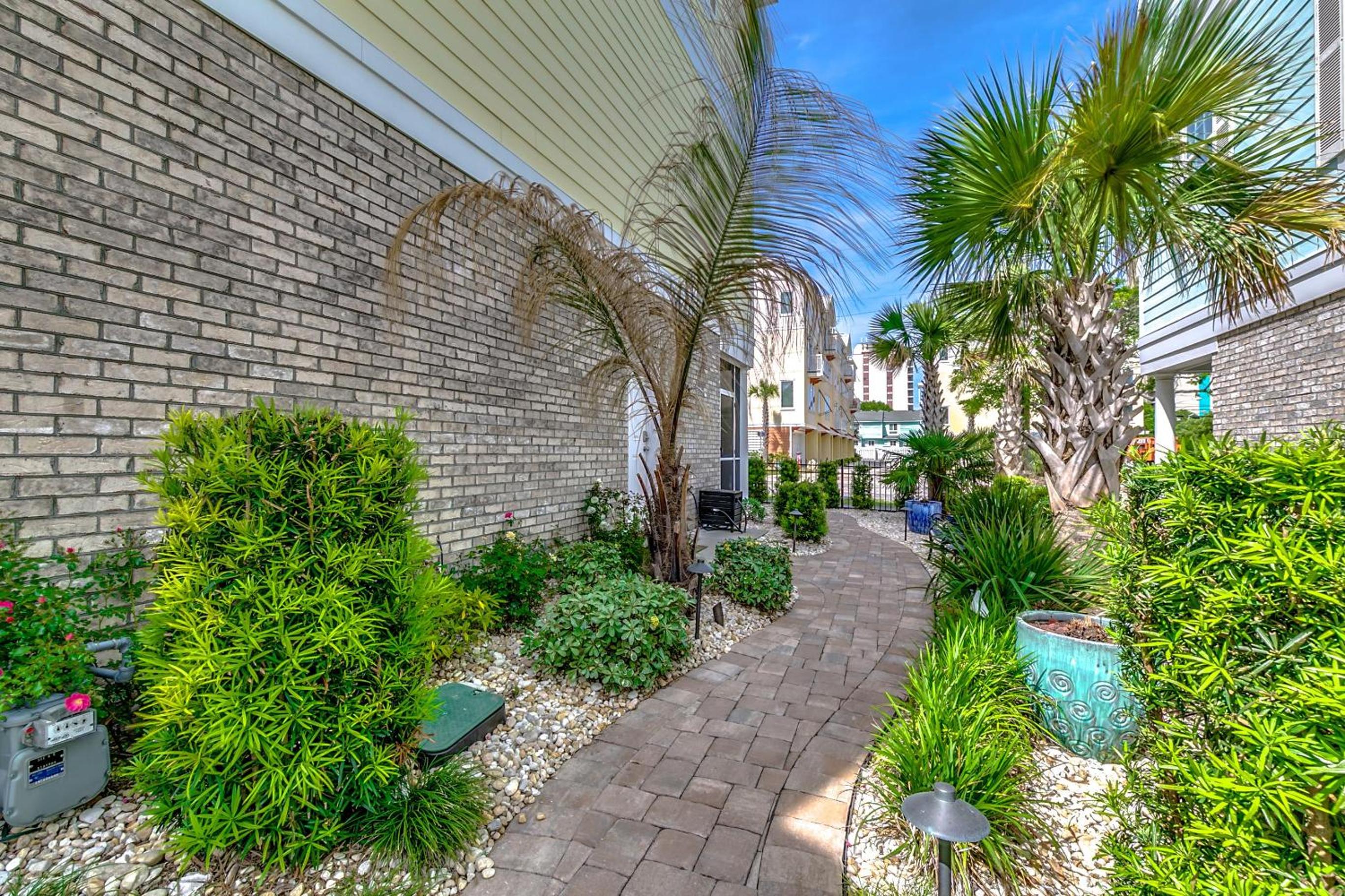 Sands Beach House 312 -Landyns Beach House