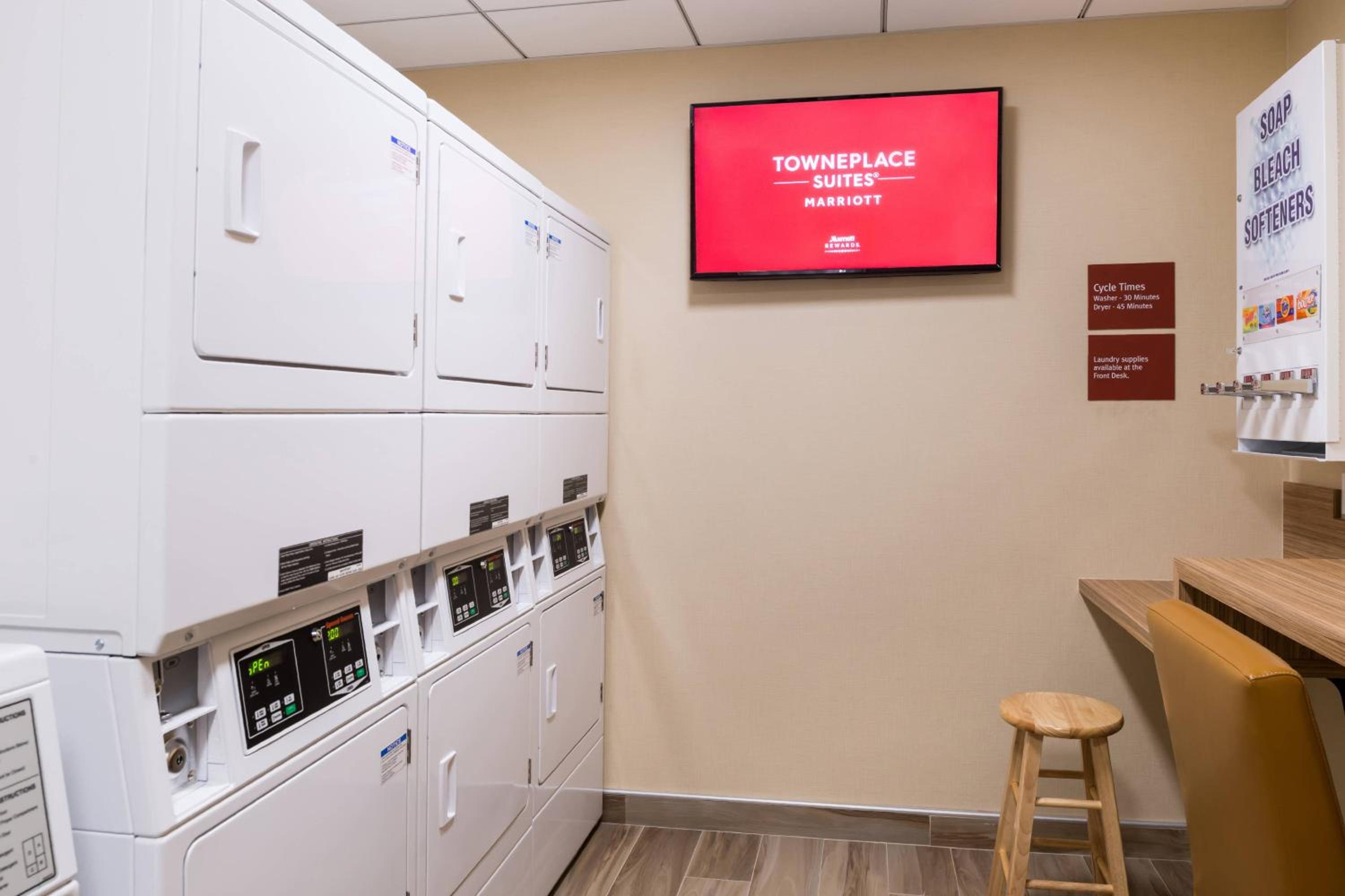 TownePlace Suites by Marriott San Bernardino Loma Linda - Property Image 23