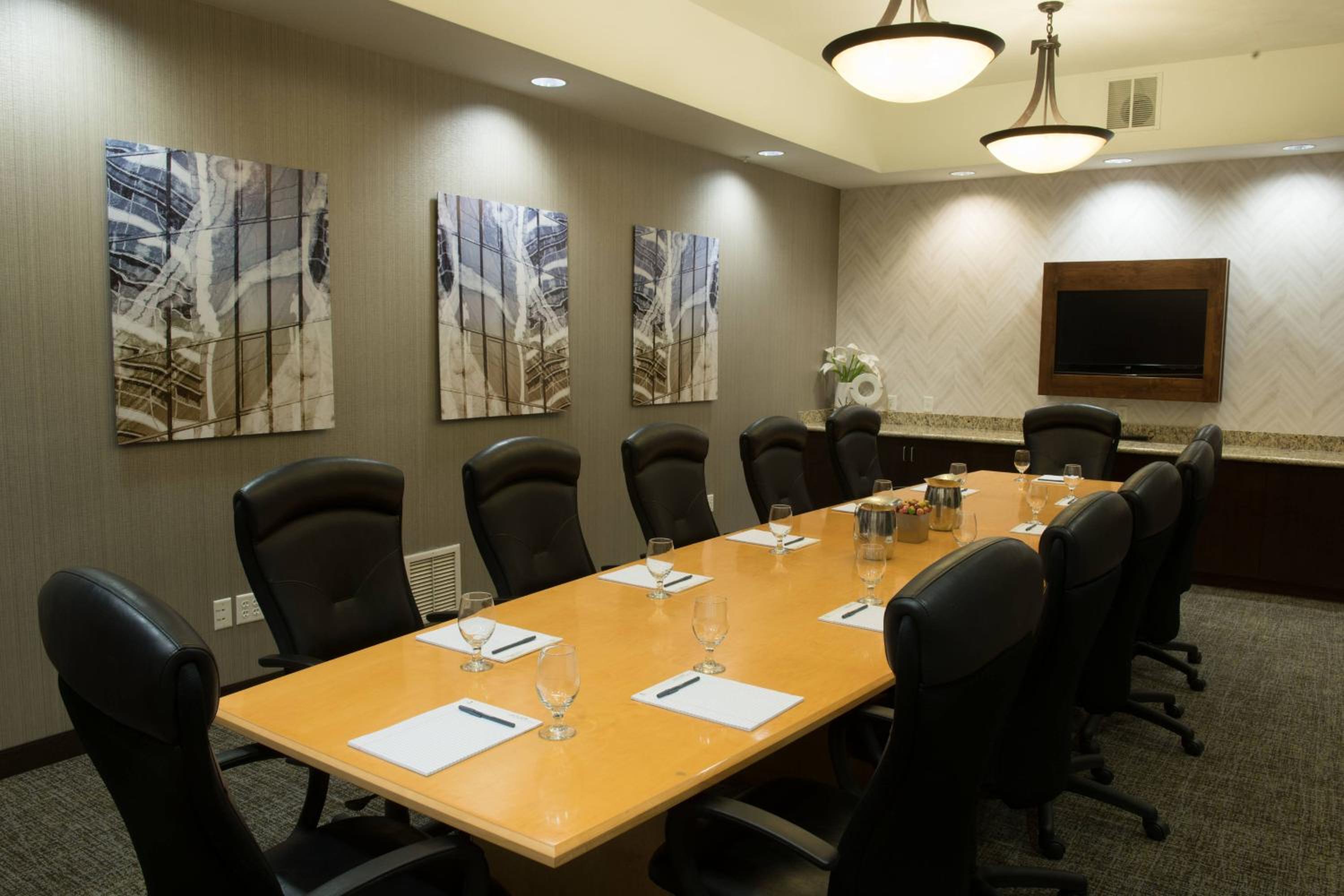 Logan Vacations - SpringHill Suites by Marriott Logan - Property Image 3