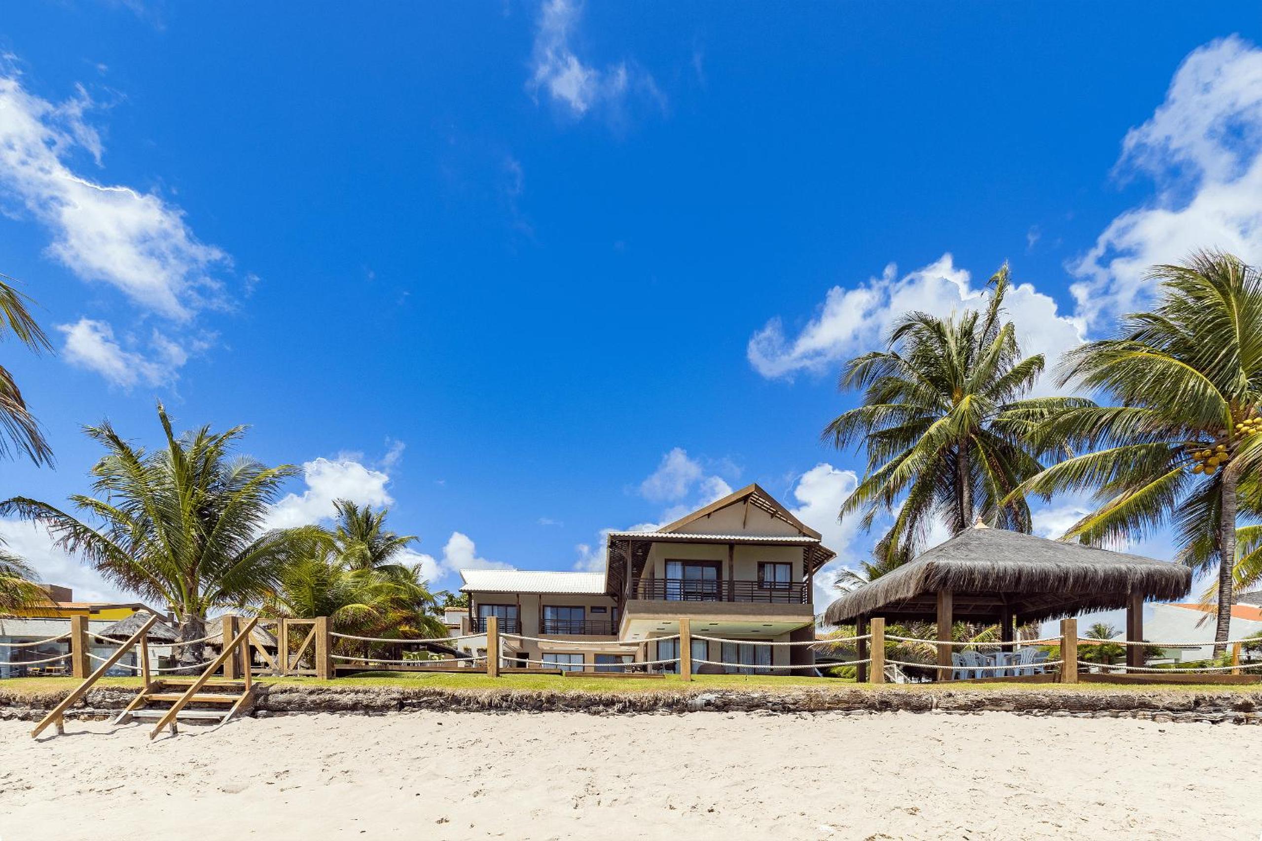 Mansão Pé na Areia em Carneiros por Carpediem view 4
