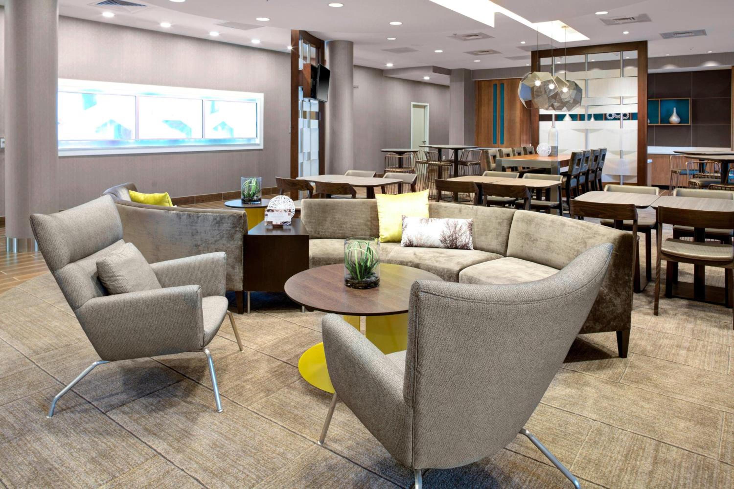Kansas City Vacations - SpringHill Suites by Marriott Kansas City Lenexa/City Center - Property Image 1