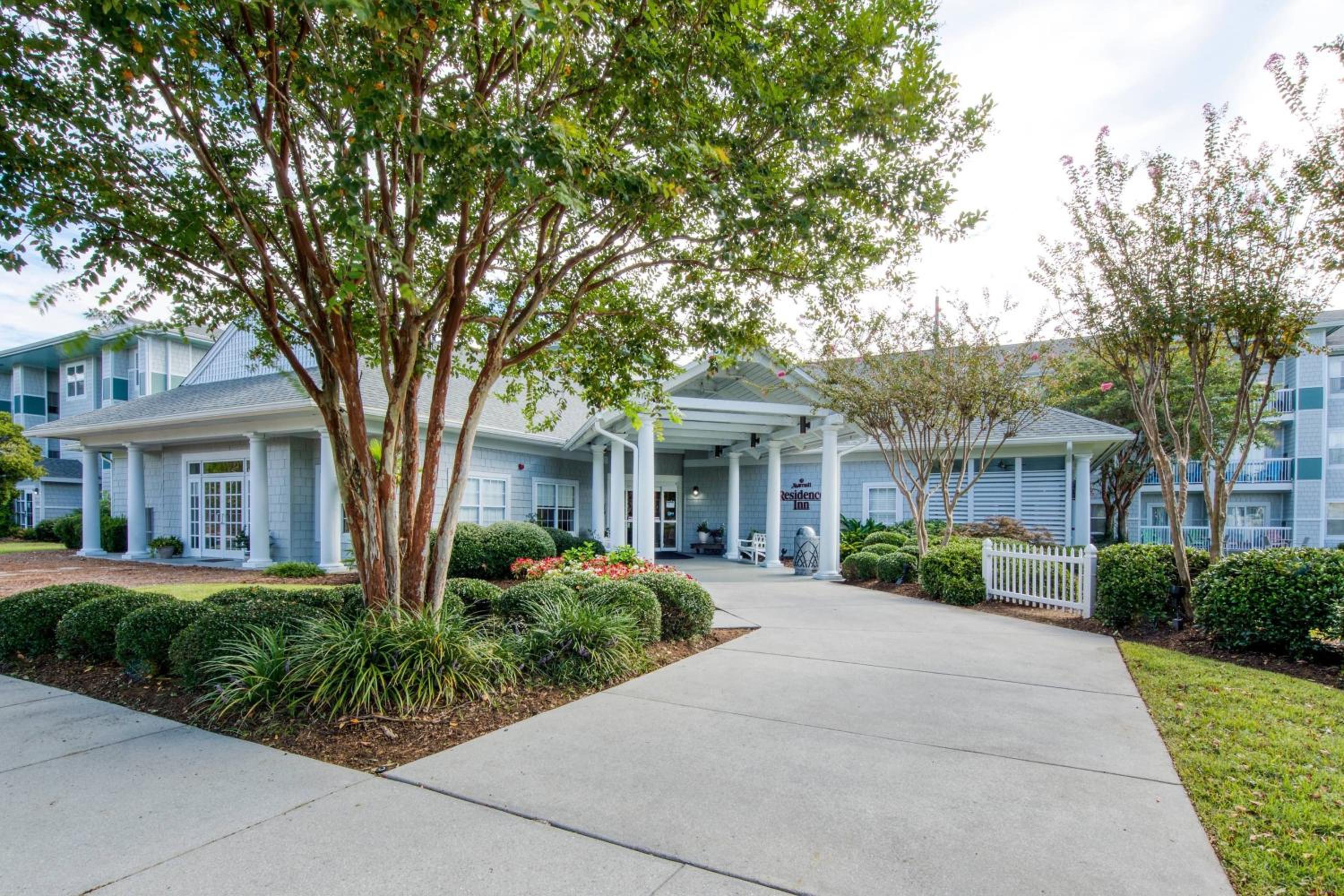 Hotel Residence Inn by Marriott Wilmington Landfall - Image 1