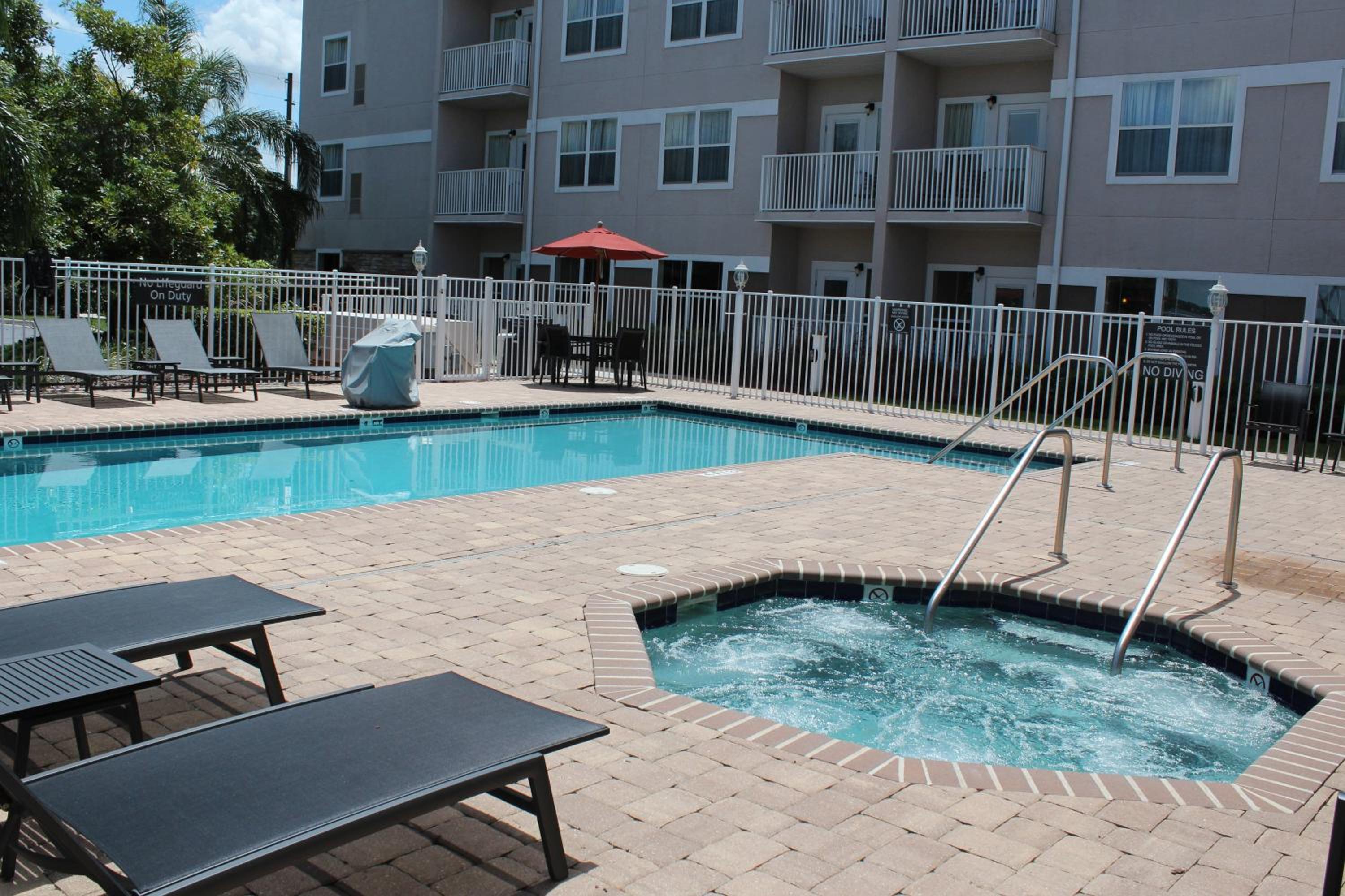 Sebring Vacations - Residence Inn by Marriott Sebring - Property Image 7