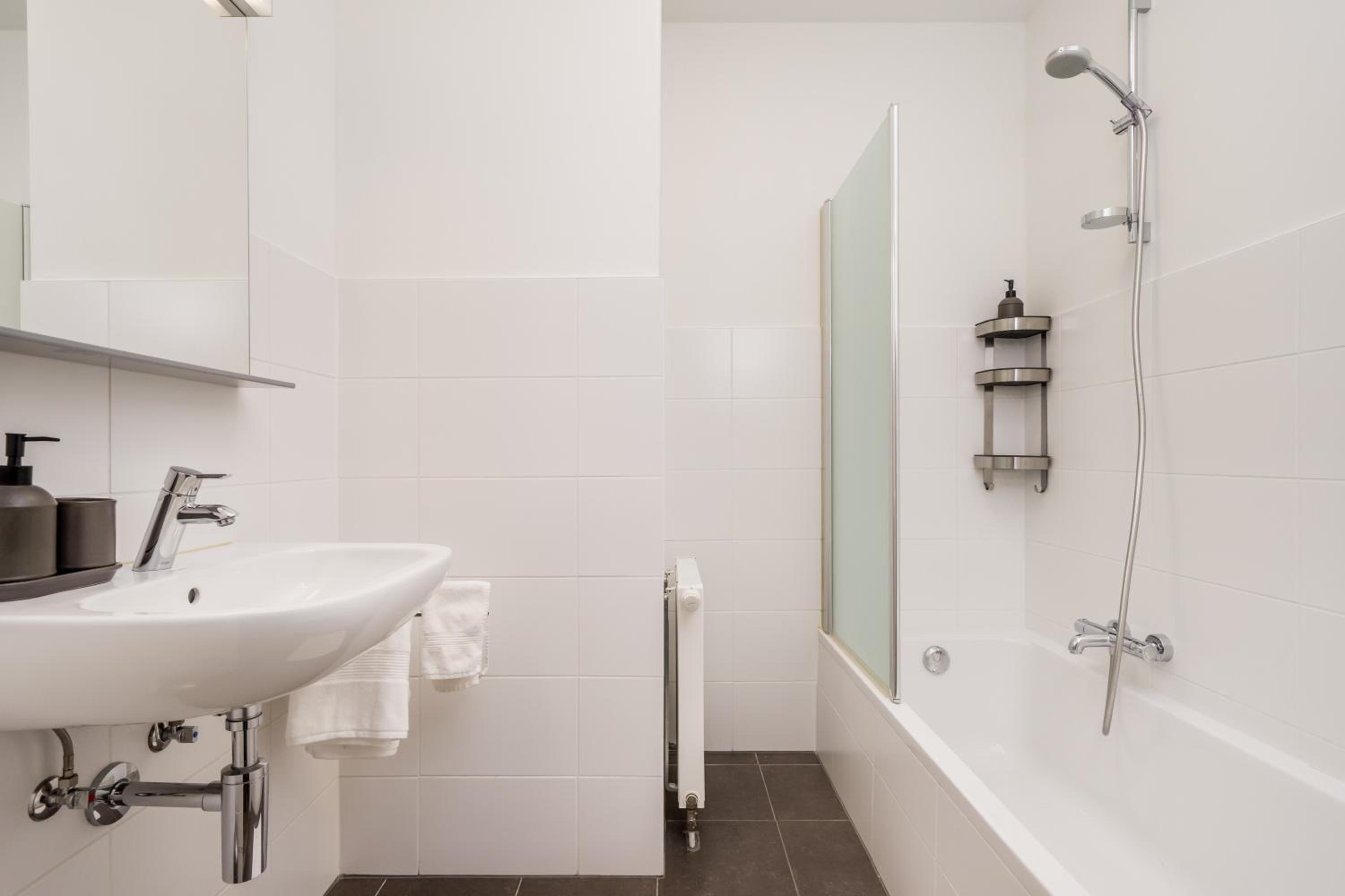 London Tower Apartments - Antwerp