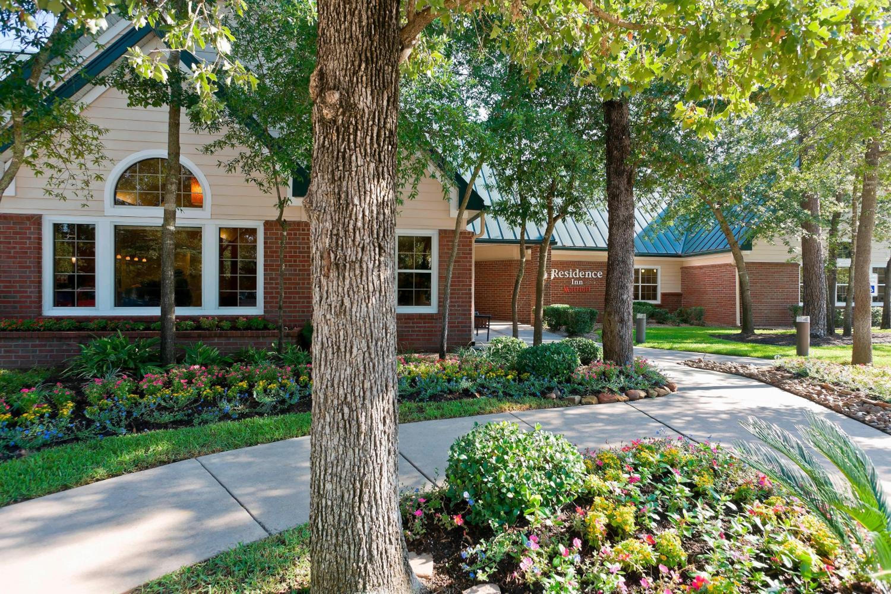 Residence Inn by Marriott Houston The Woodlands/Lake Front Circle - Property Image 3