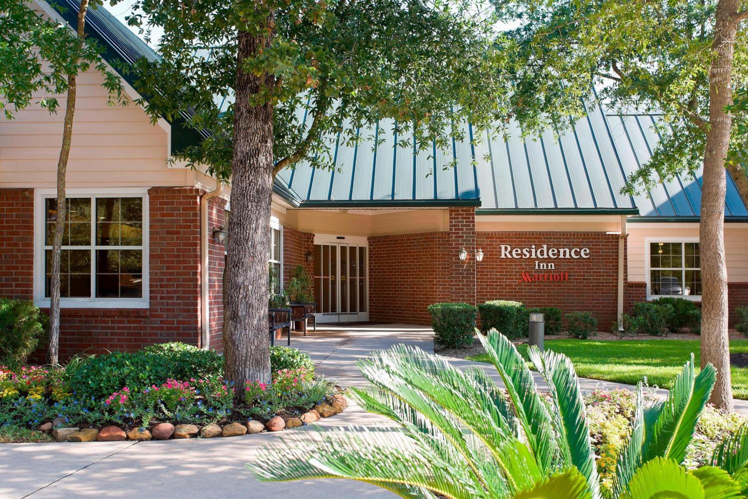 Residence Inn by Marriott Houston The Woodlands/Lake Front Circle - Property Image 2