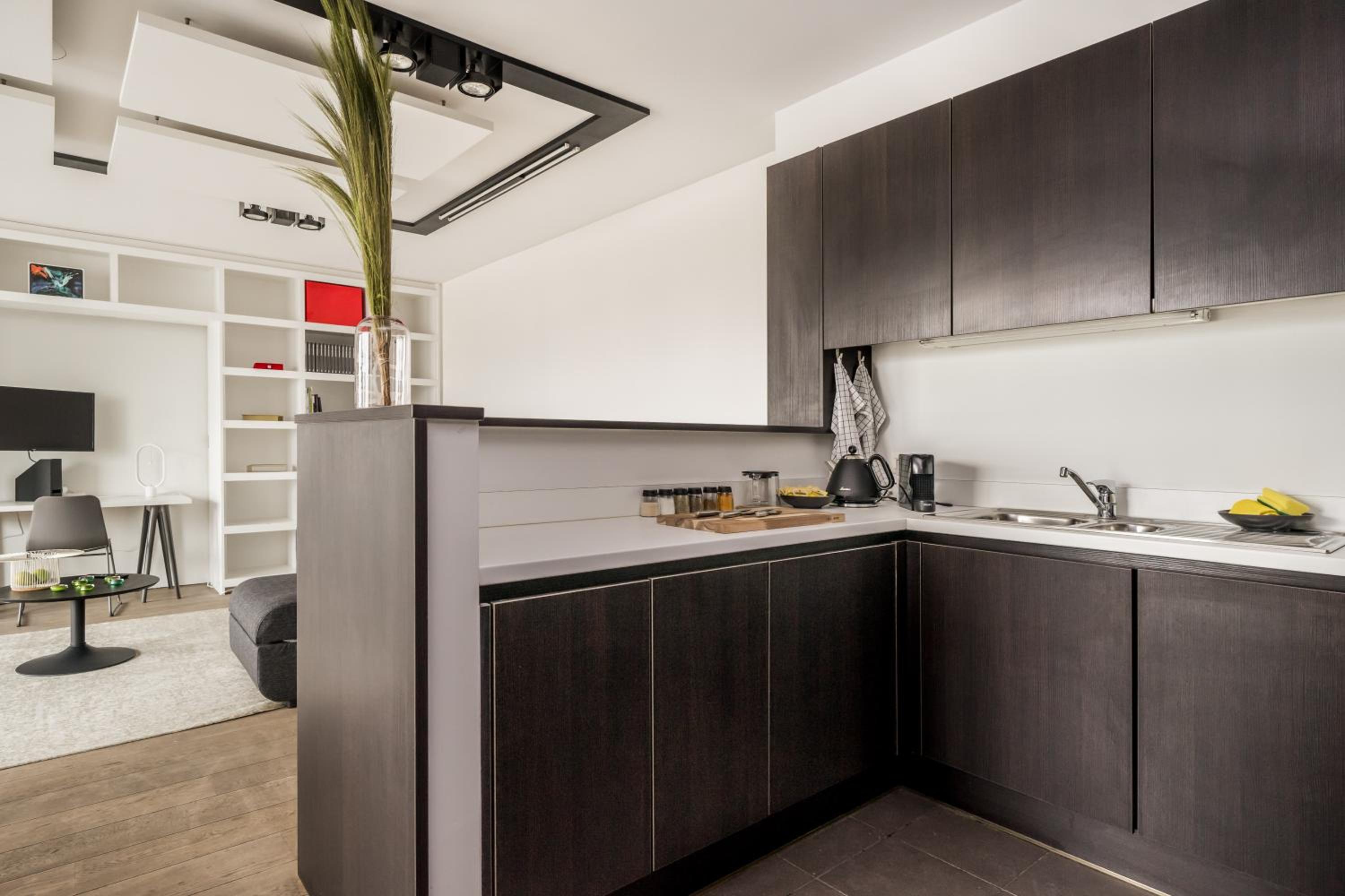 London Tower Apartments - Antwerp