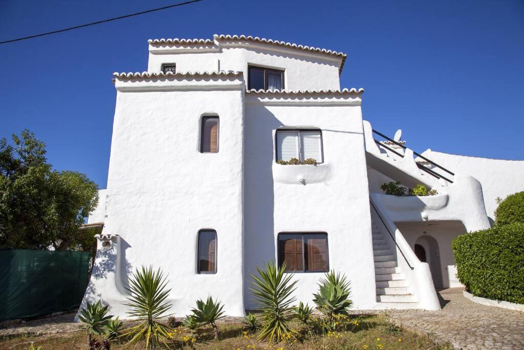 Hotel Apartamento Bela Vista, panoramic ocean view - Image 1