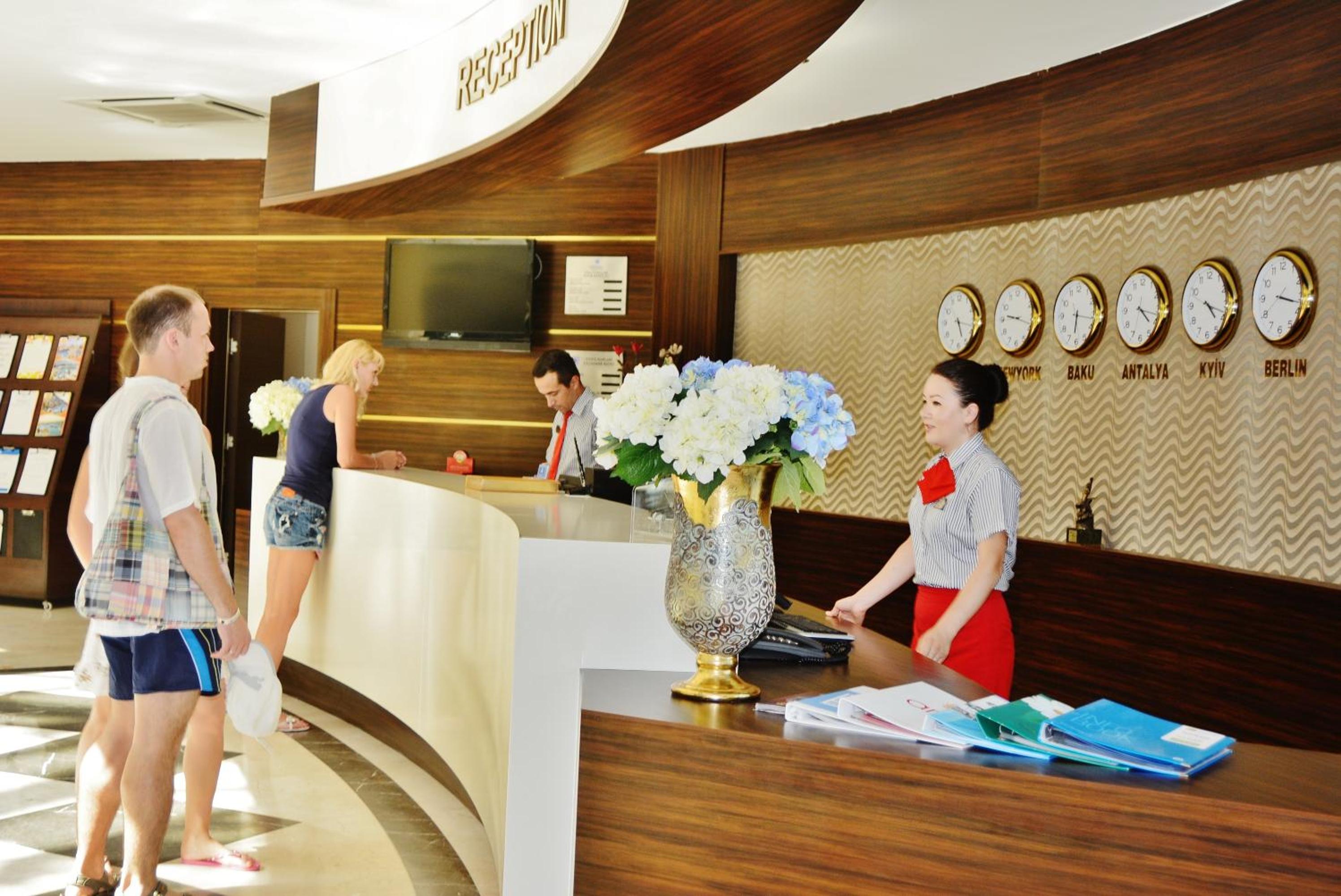 recepcion & lobby