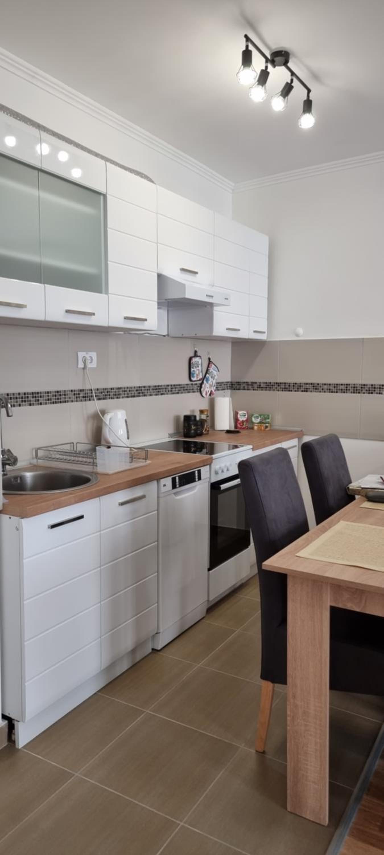 Apartman Visnja