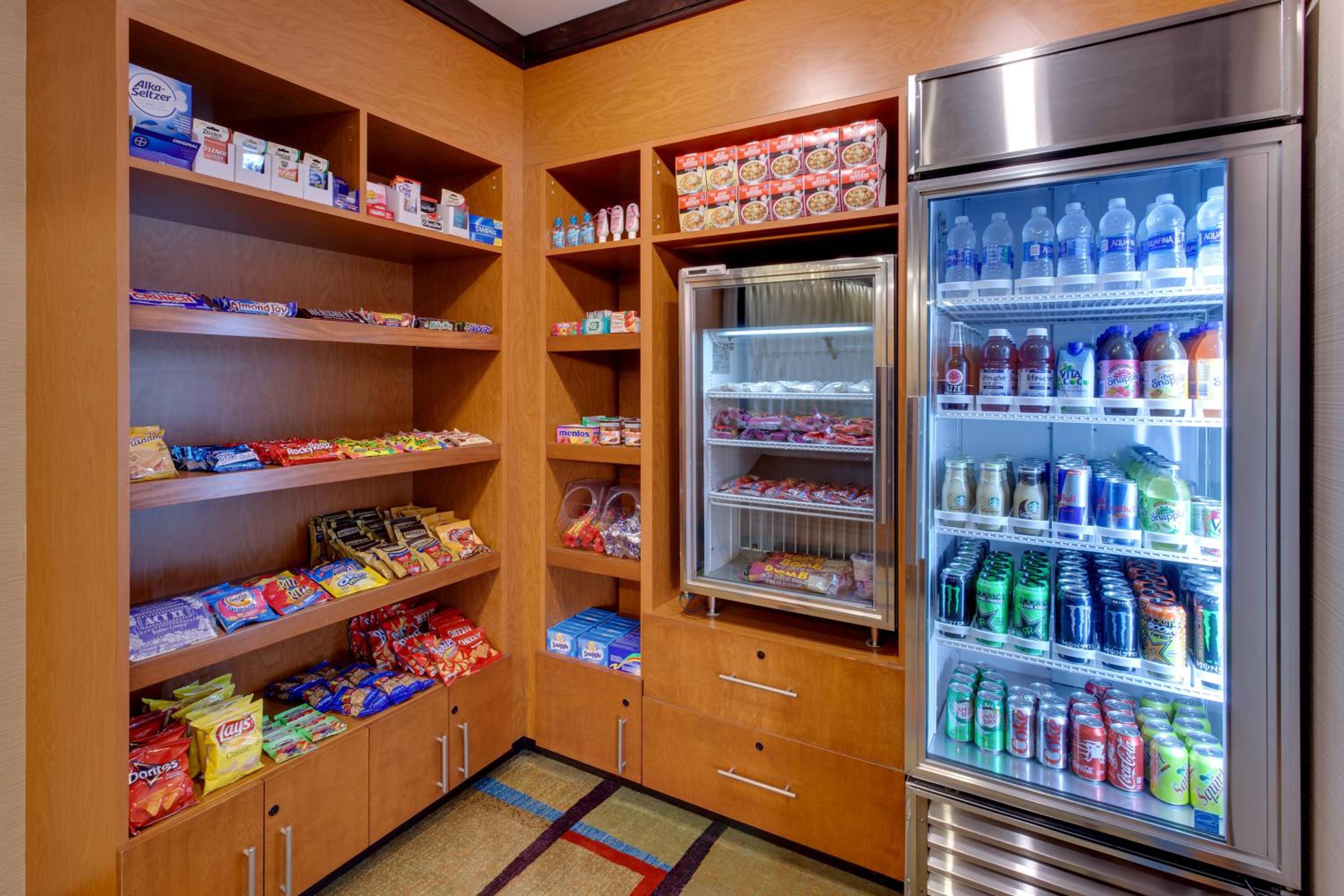 Fairfield Inn  Suites by Marriott San Francisco Airport - Property Image 7