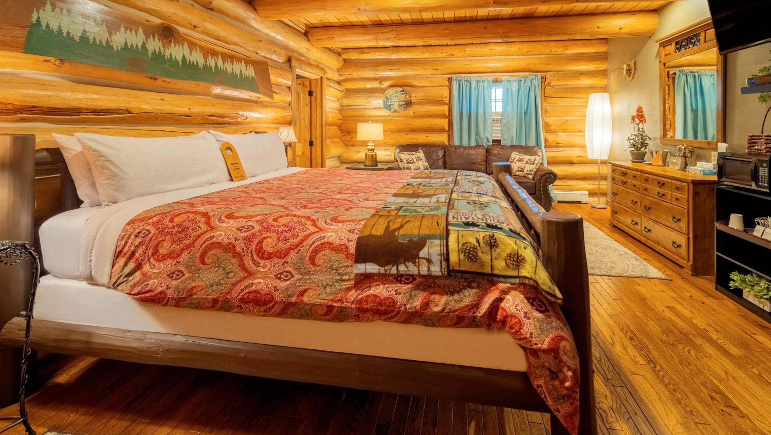 Dodge Peak Lodge