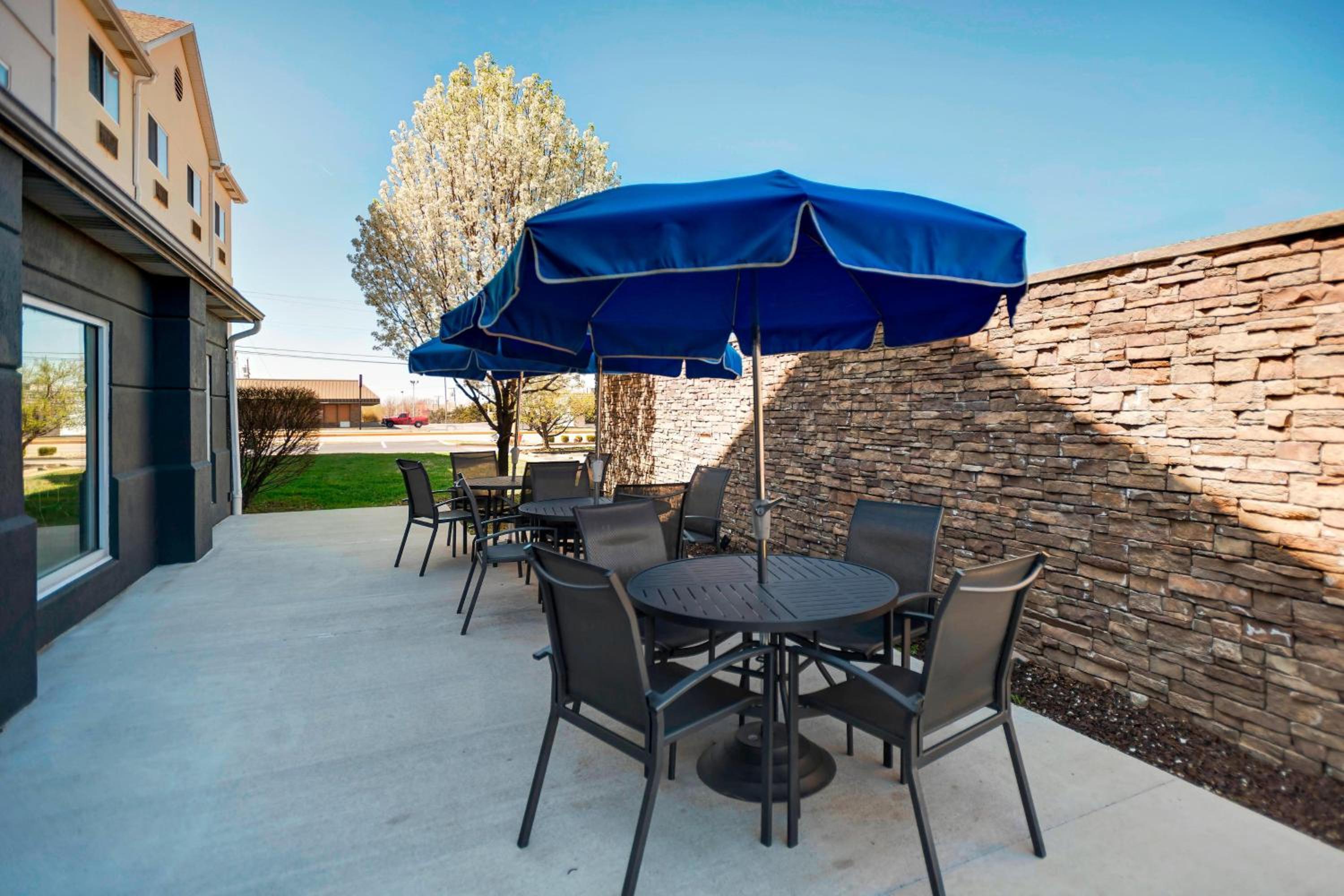 Fairfield Inn Joplin view 4