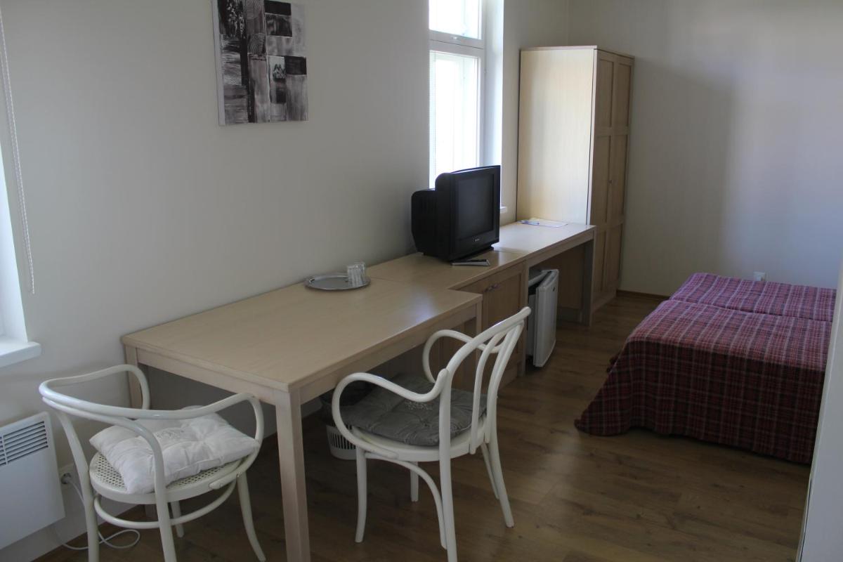 Photo 18