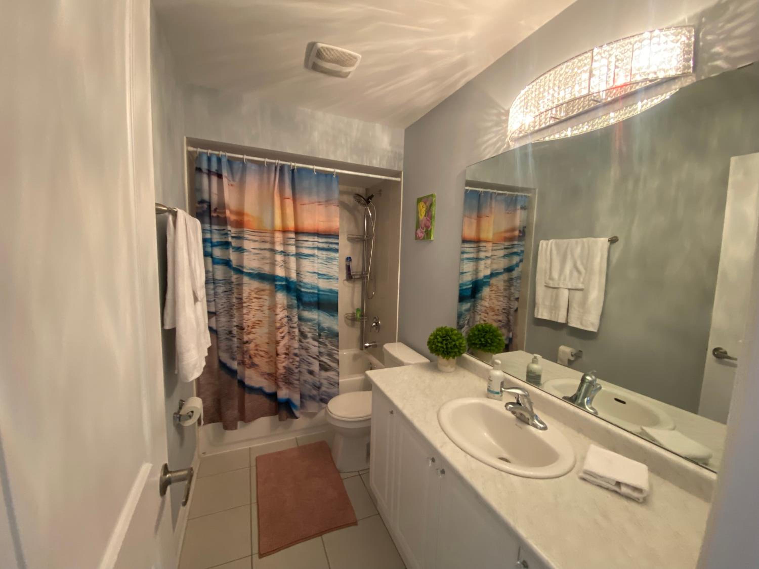 2 bedroom with 2 ensuites Unit in Richmond Hill