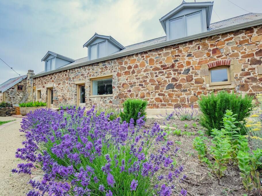 Heritage Coach House - Lisdillon - Waterfront