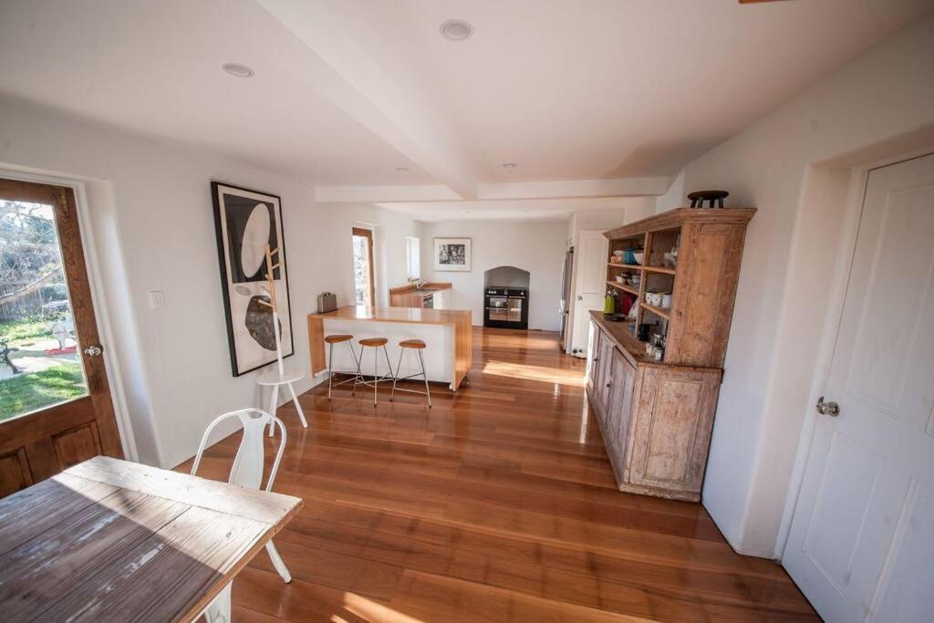 Heritage Coach House - Lisdillon - Waterfront