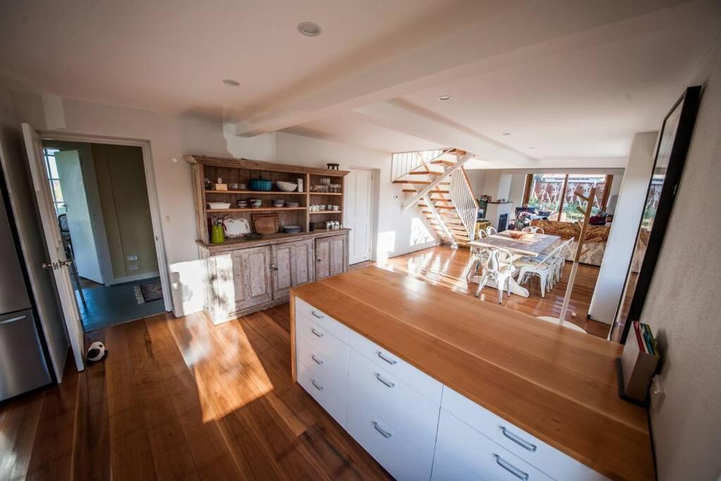 Heritage Coach House - Lisdillon - Waterfront