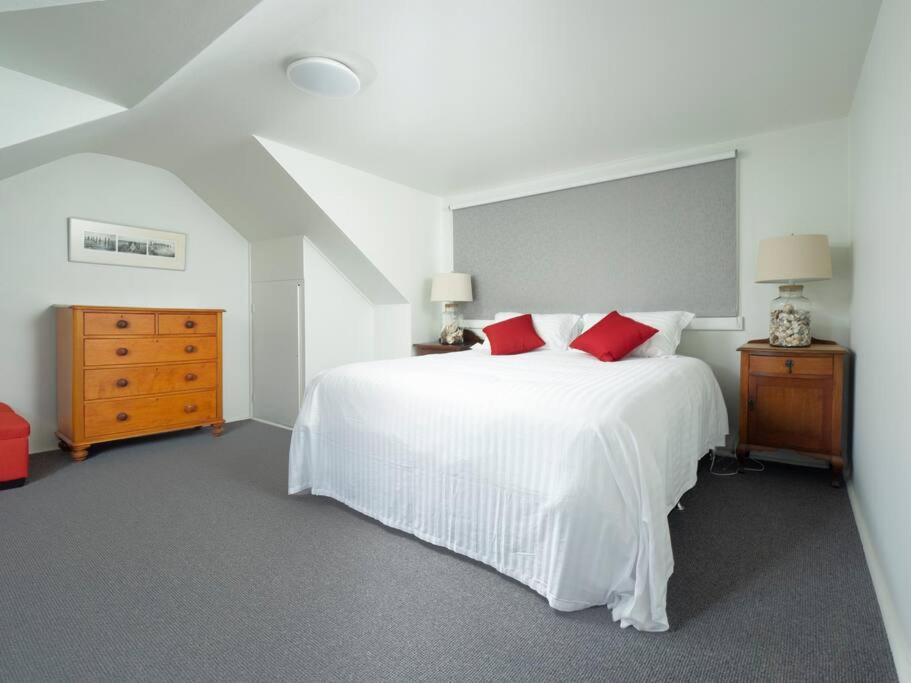 Heritage Coach House - Lisdillon - Waterfront
