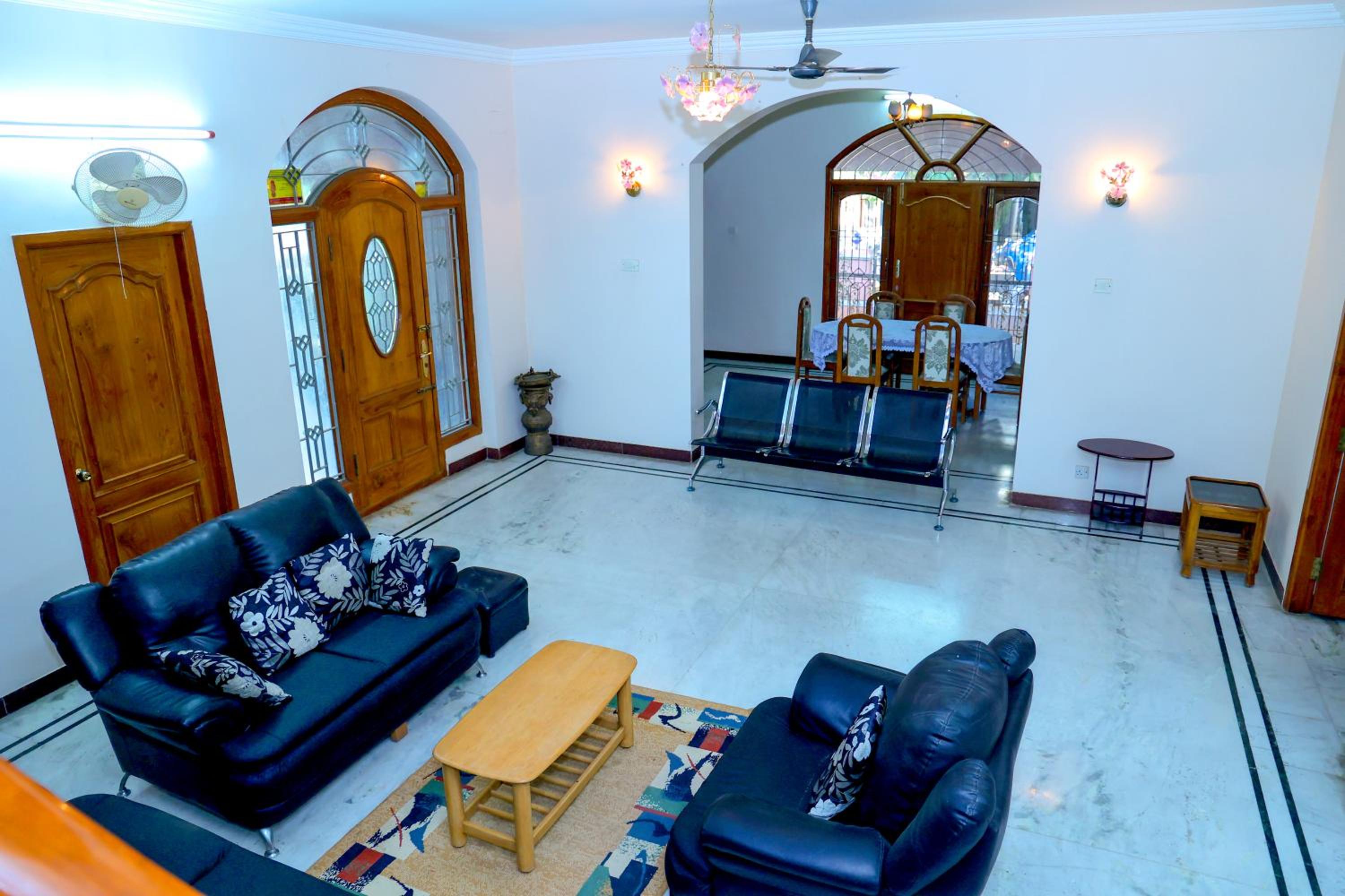 Divine Luxury Villa view 3