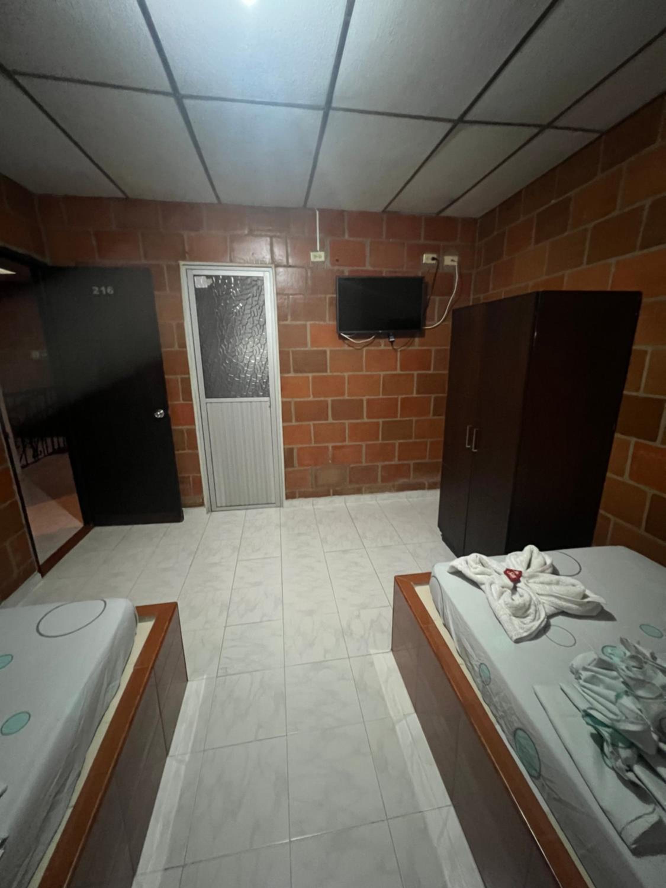 Hostal Portal del Sol