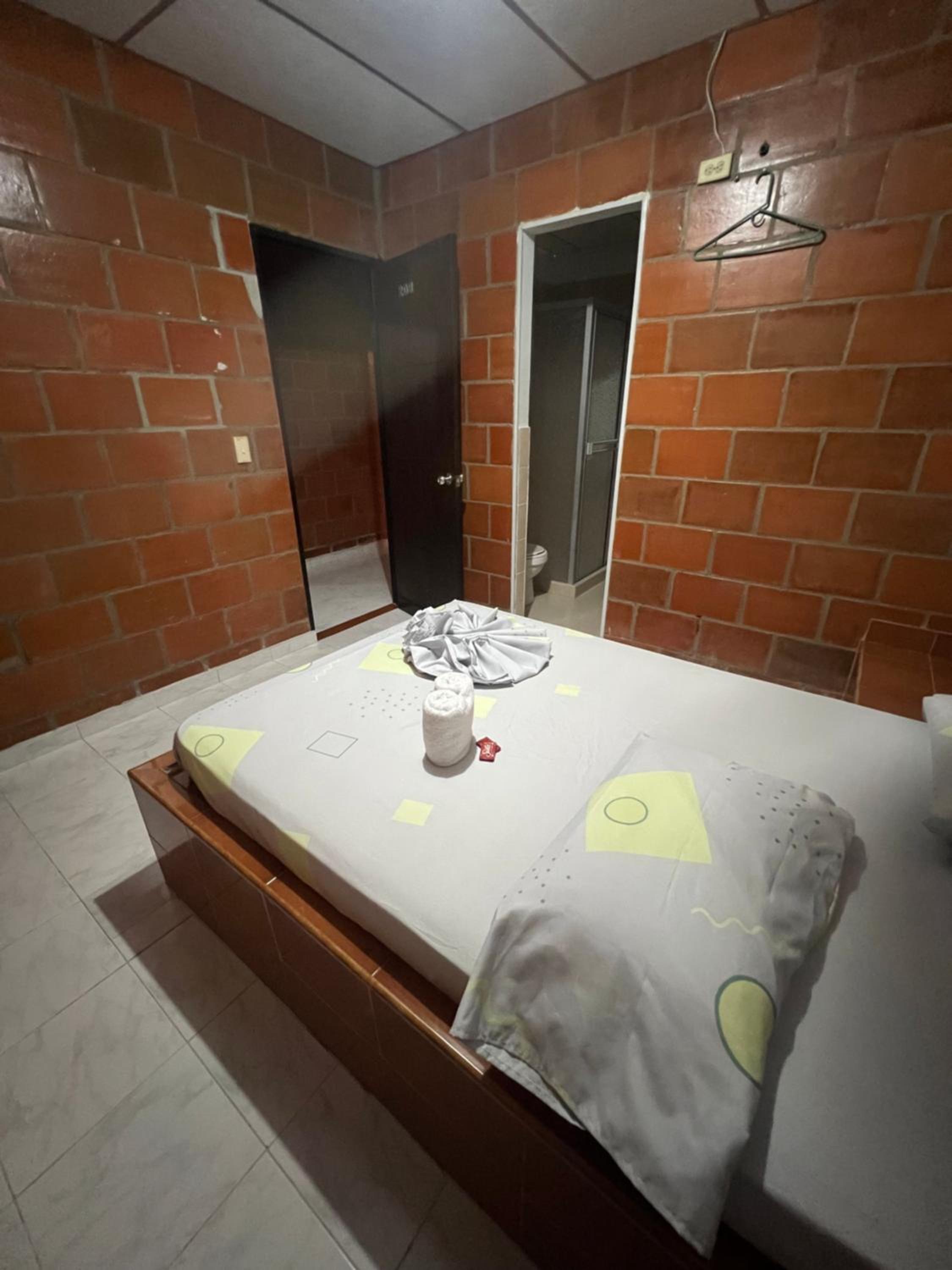 Hostal Portal del Sol