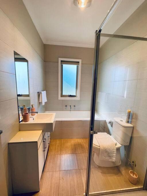 Tranquil Retreat near to Airport