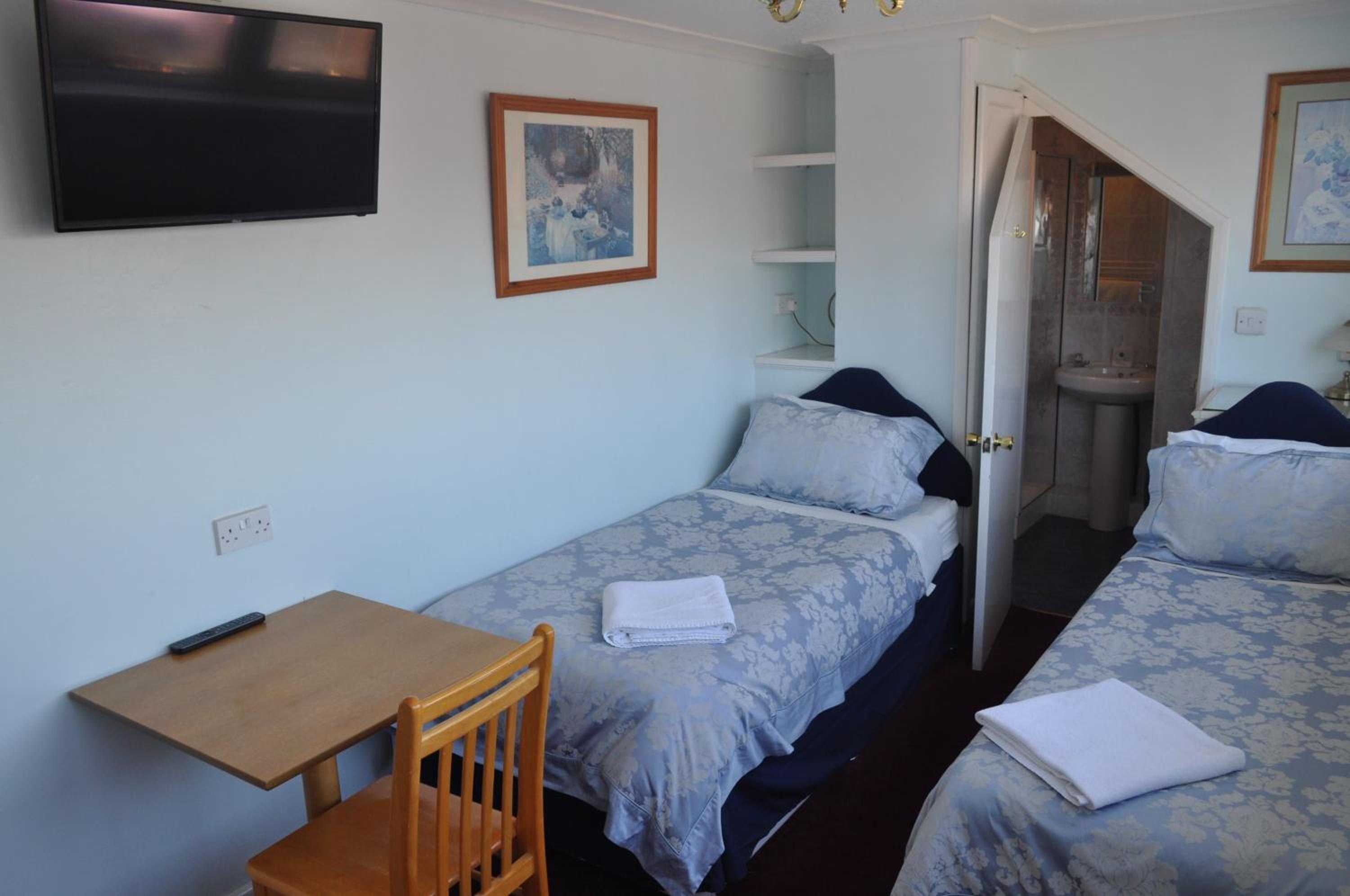 Avoncot Guest House
