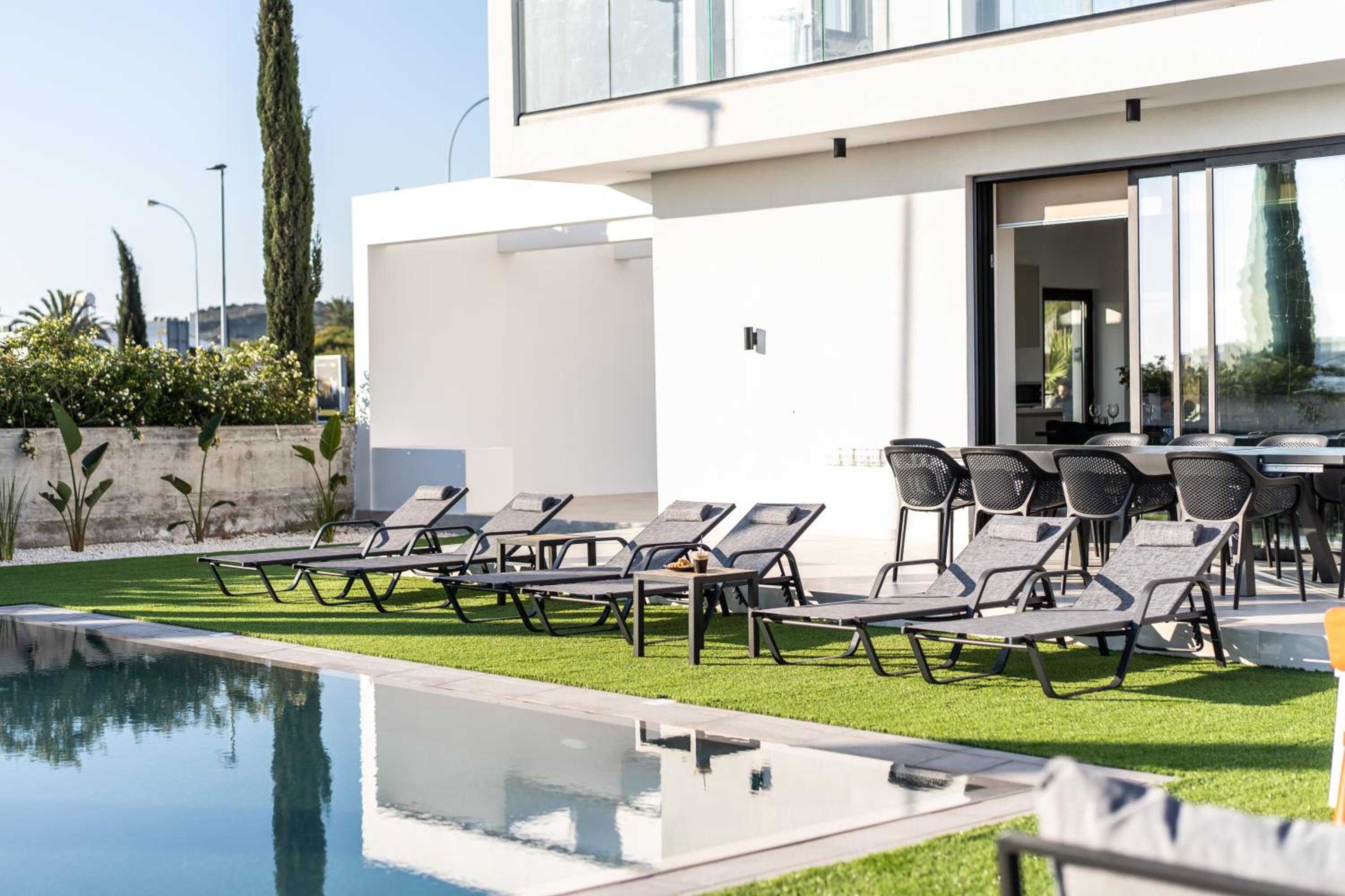 Tsiolakki Homes Luxury Villas