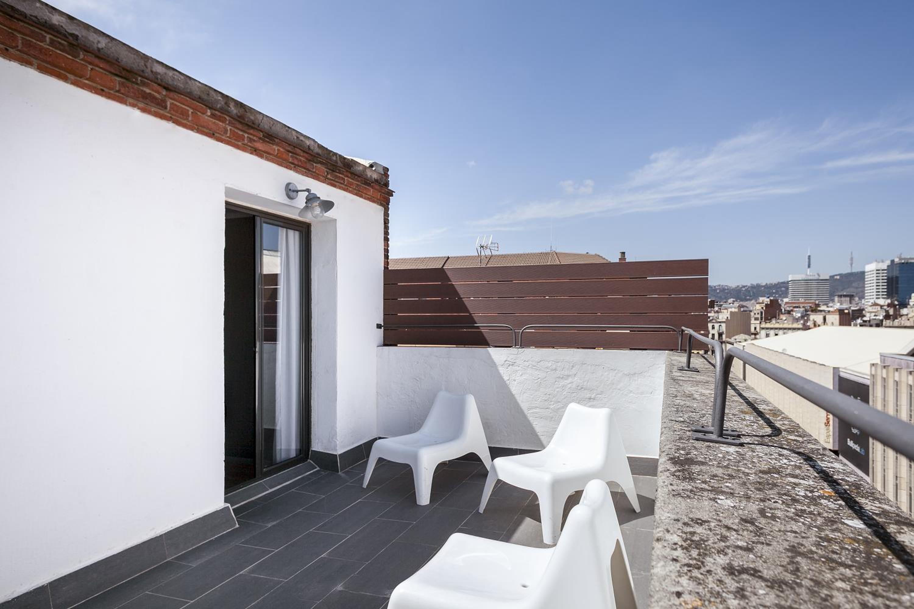 Fira Apartments by gaiarooms