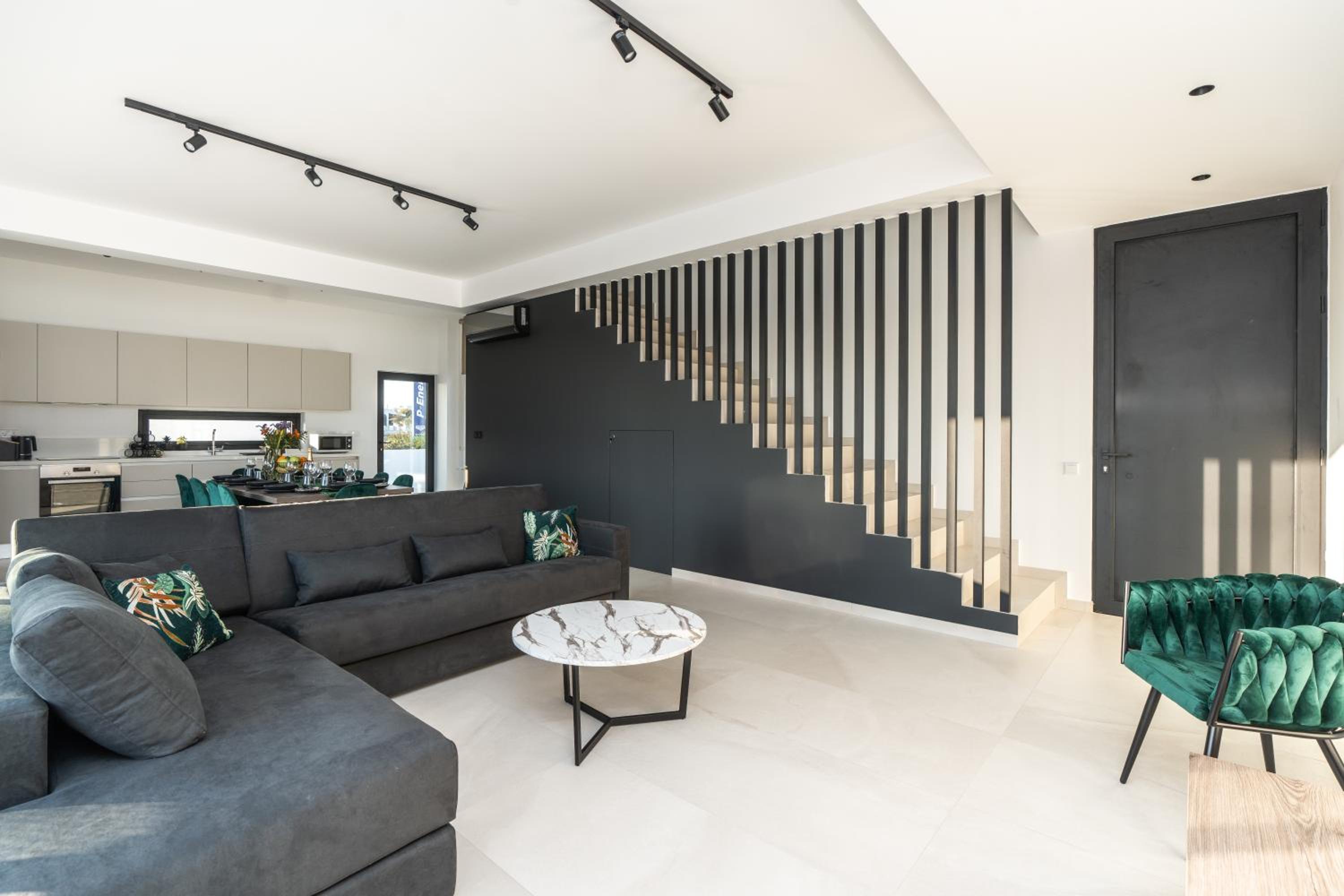Tsiolakki Homes Luxury Villas