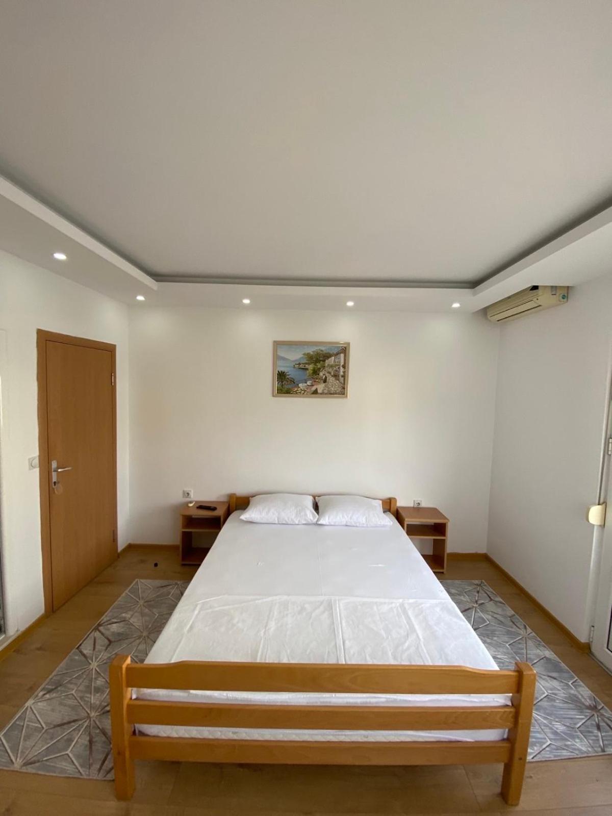 Ceka Apartments
