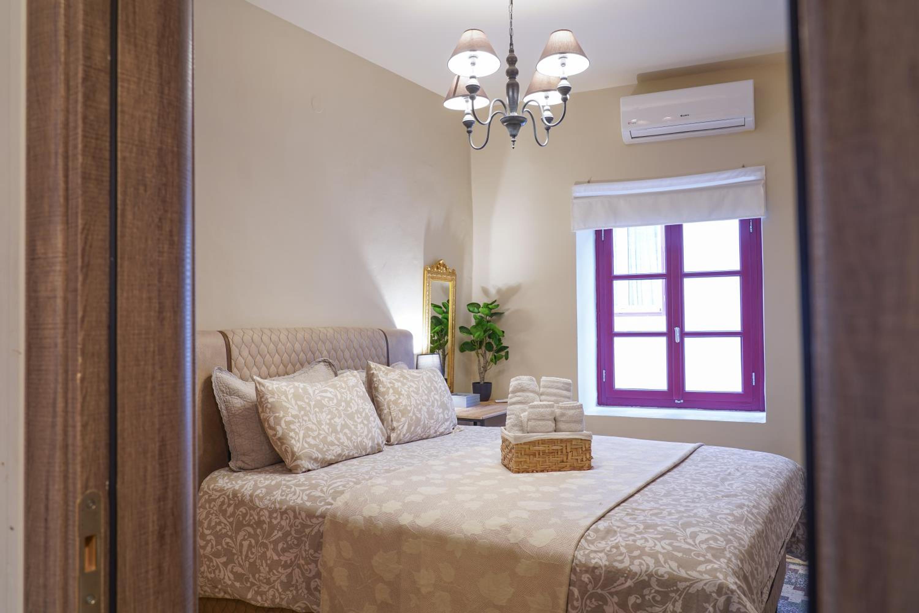 Traditional house of 1898 in the heart of old town of Nafplio view 2