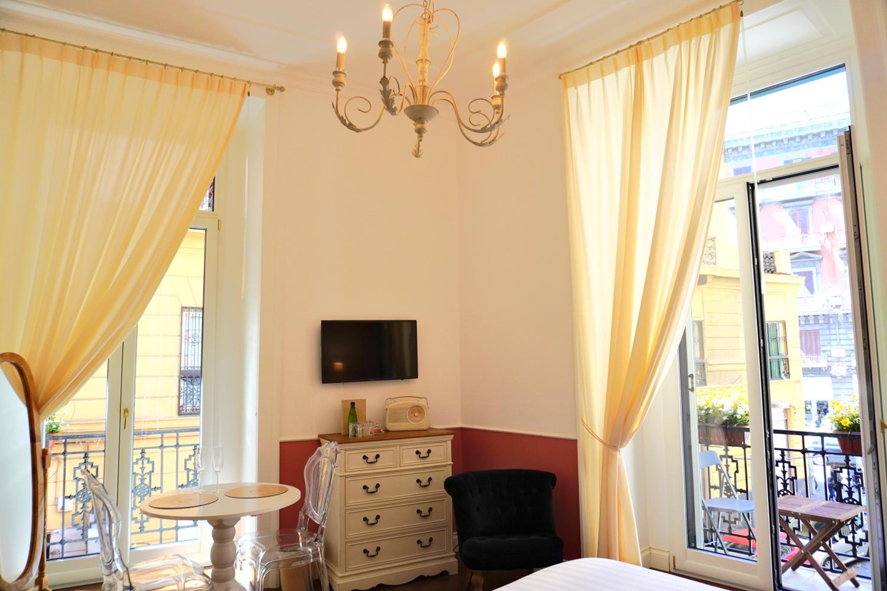 Macchiato Suites Boutique Guest House
