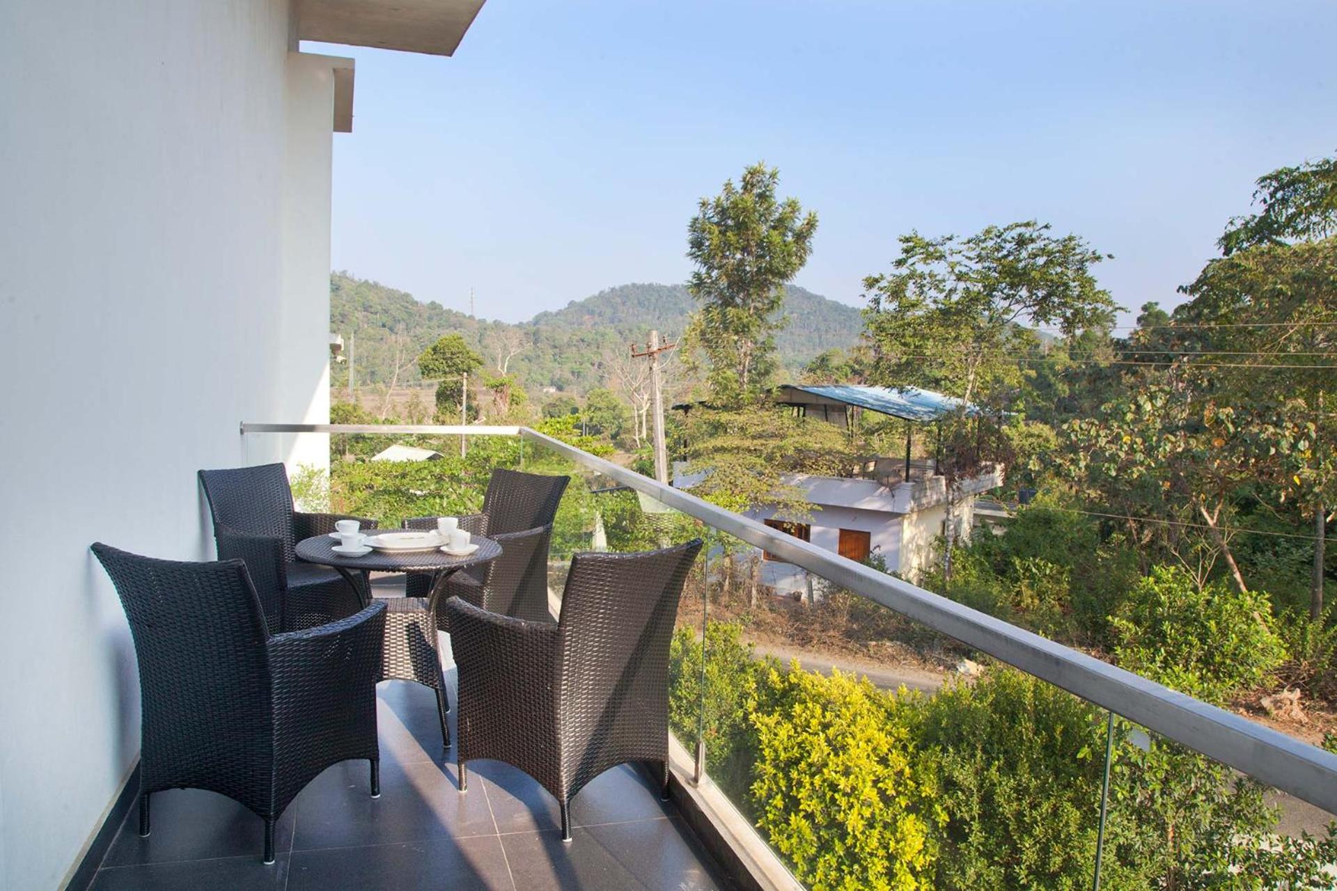StayVista at Ivory Hill Madikeri including breakfast 3 Bhk Villa view 3