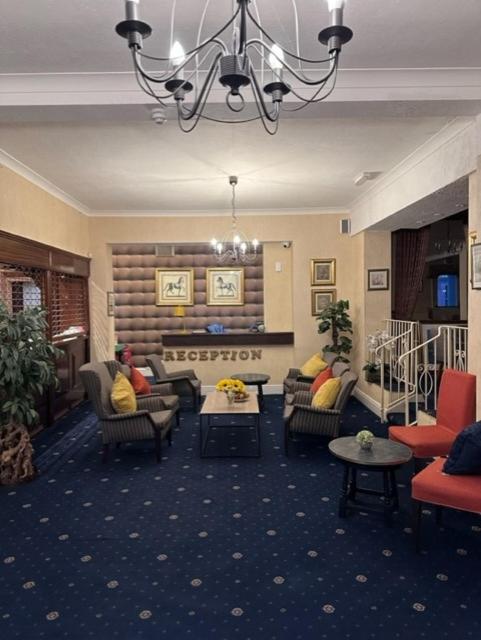 Hadleigh Hotel