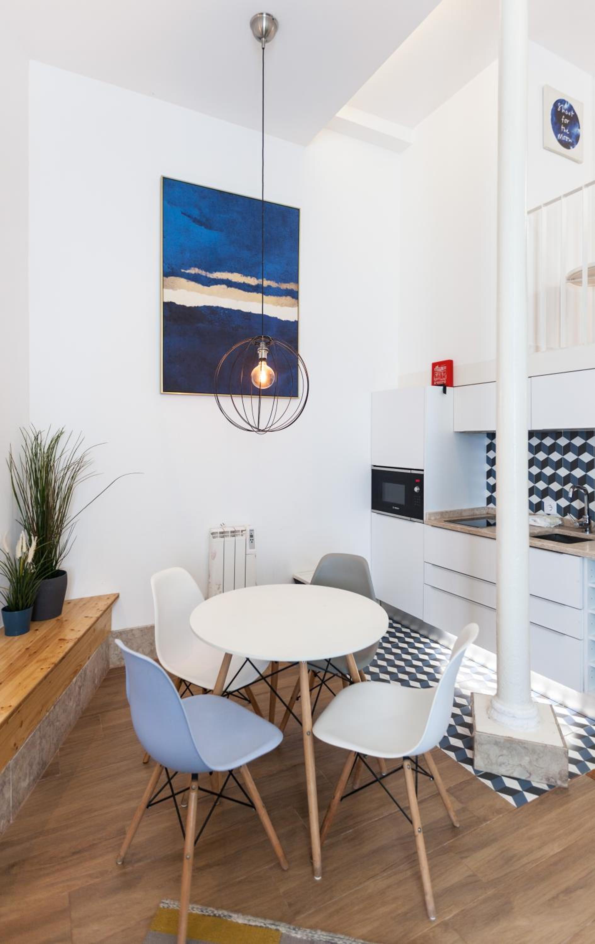 Arroios Urban Escape with Mezzanine view 3