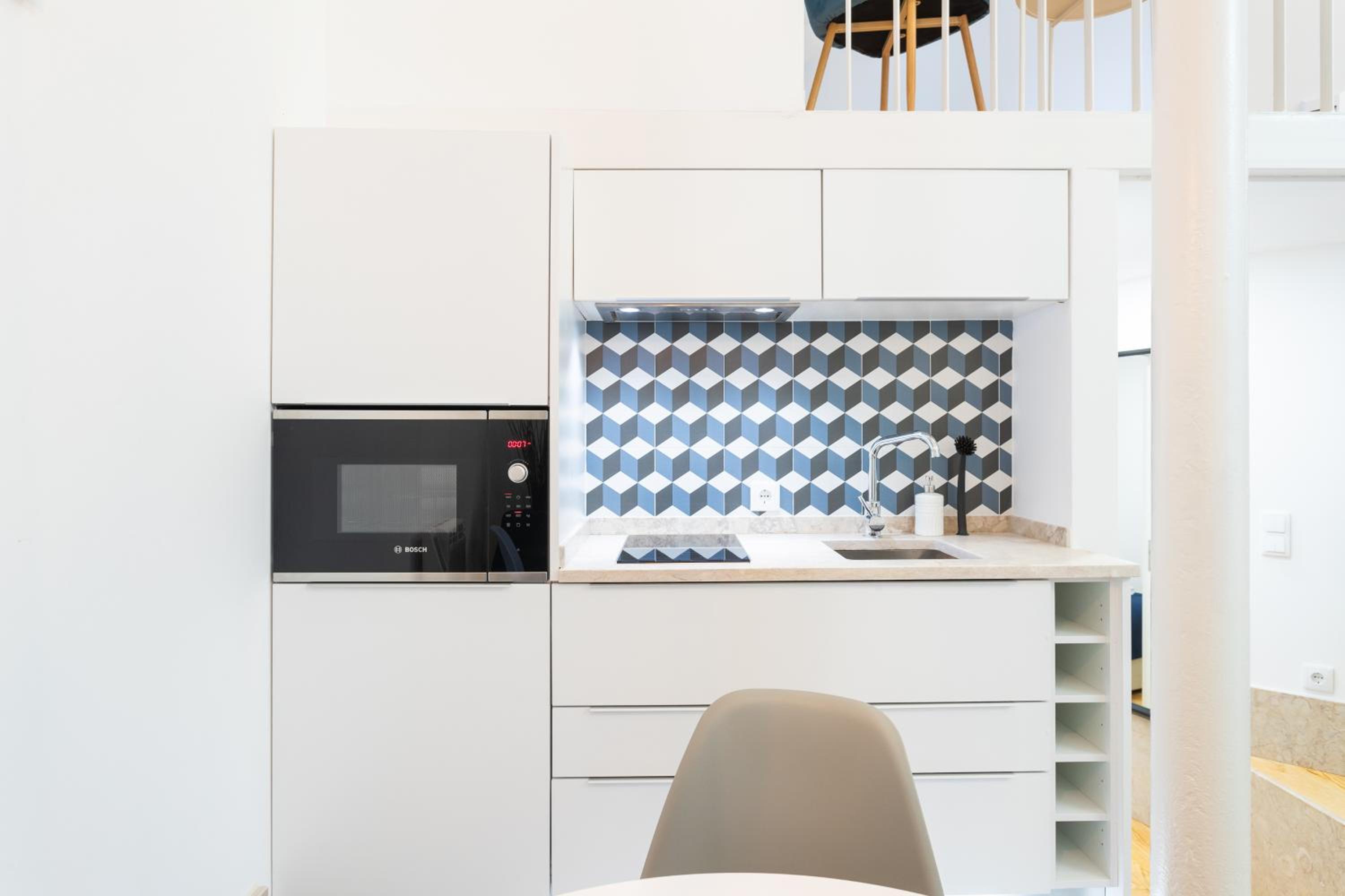 Arroios Urban Escape with Mezzanine view 4